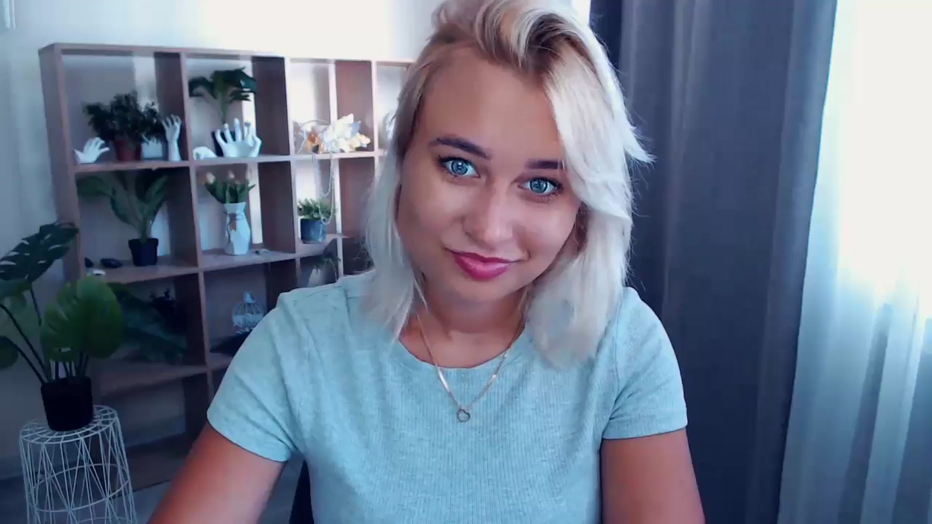Gallery image thumbnail from Kukla_kolduna's myfreecams stream on, 07/11/2024, 15:23 image 14 of 20