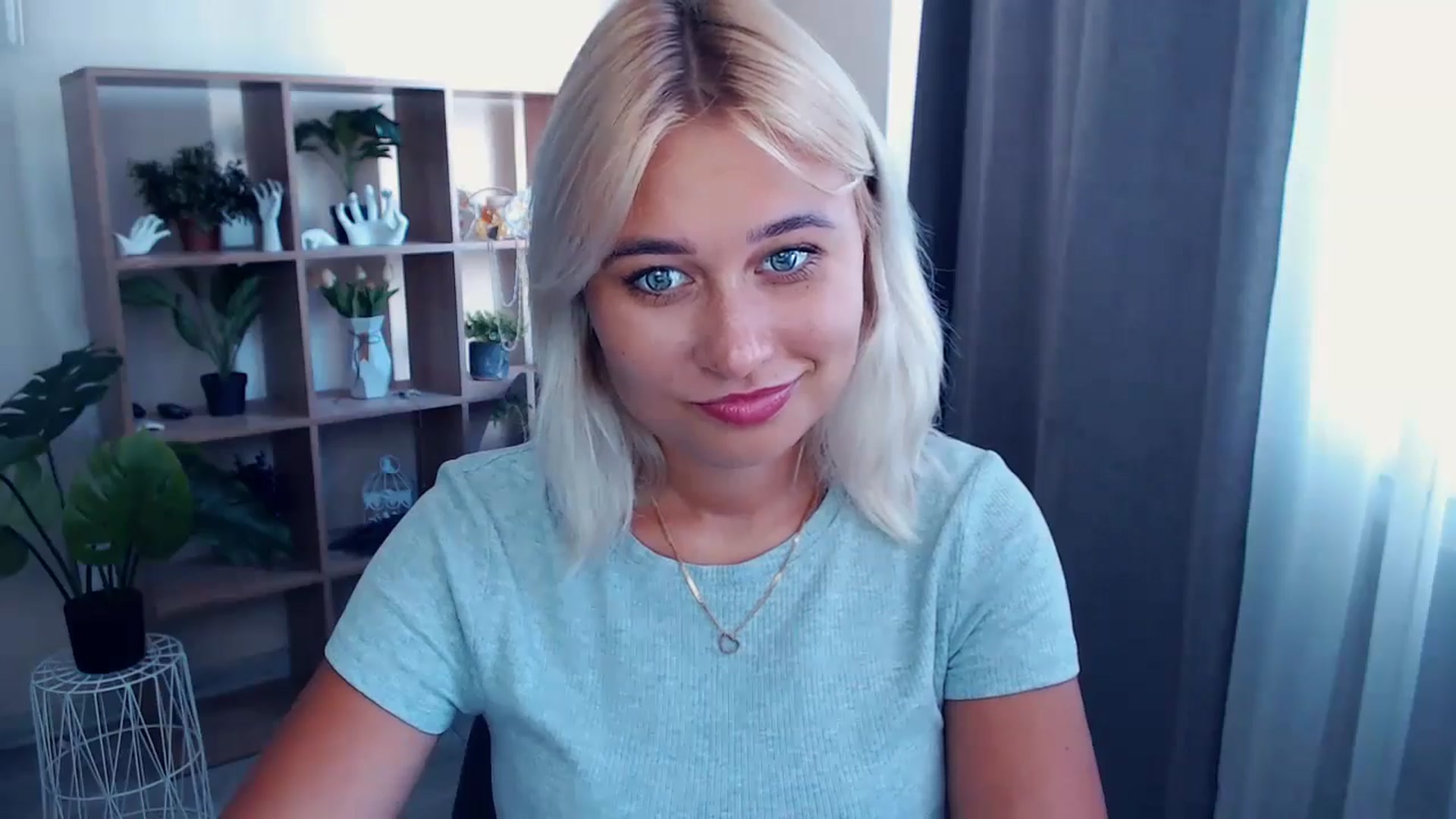 Gallery image thumbnail from Kukla_kolduna's myfreecams stream on, 07/11/2024, 15:23 image 17 of 20