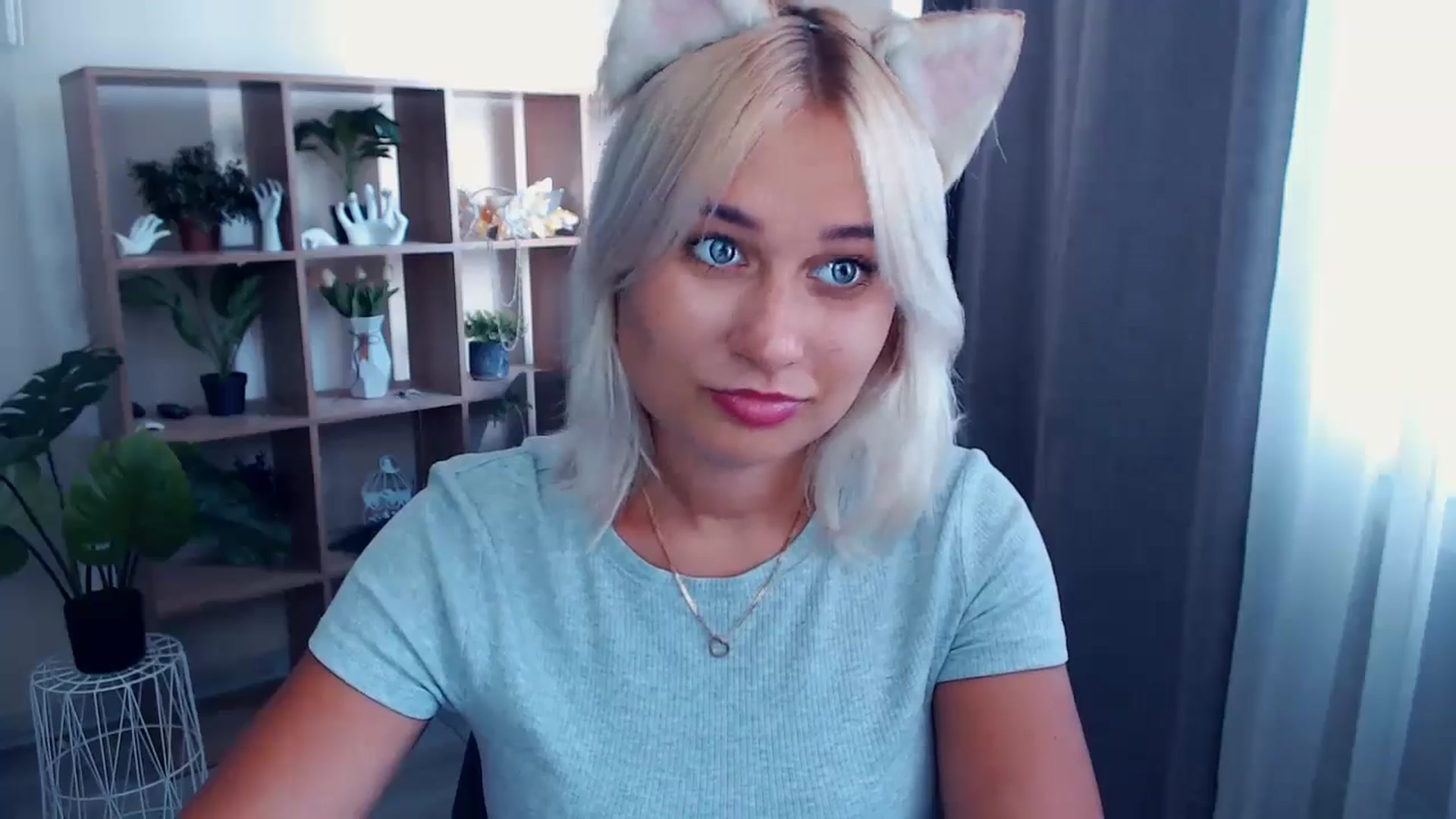 Gallery image thumbnail from Kukla_kolduna's myfreecams stream on, 07/11/2024, 15:23 image 6 of 20