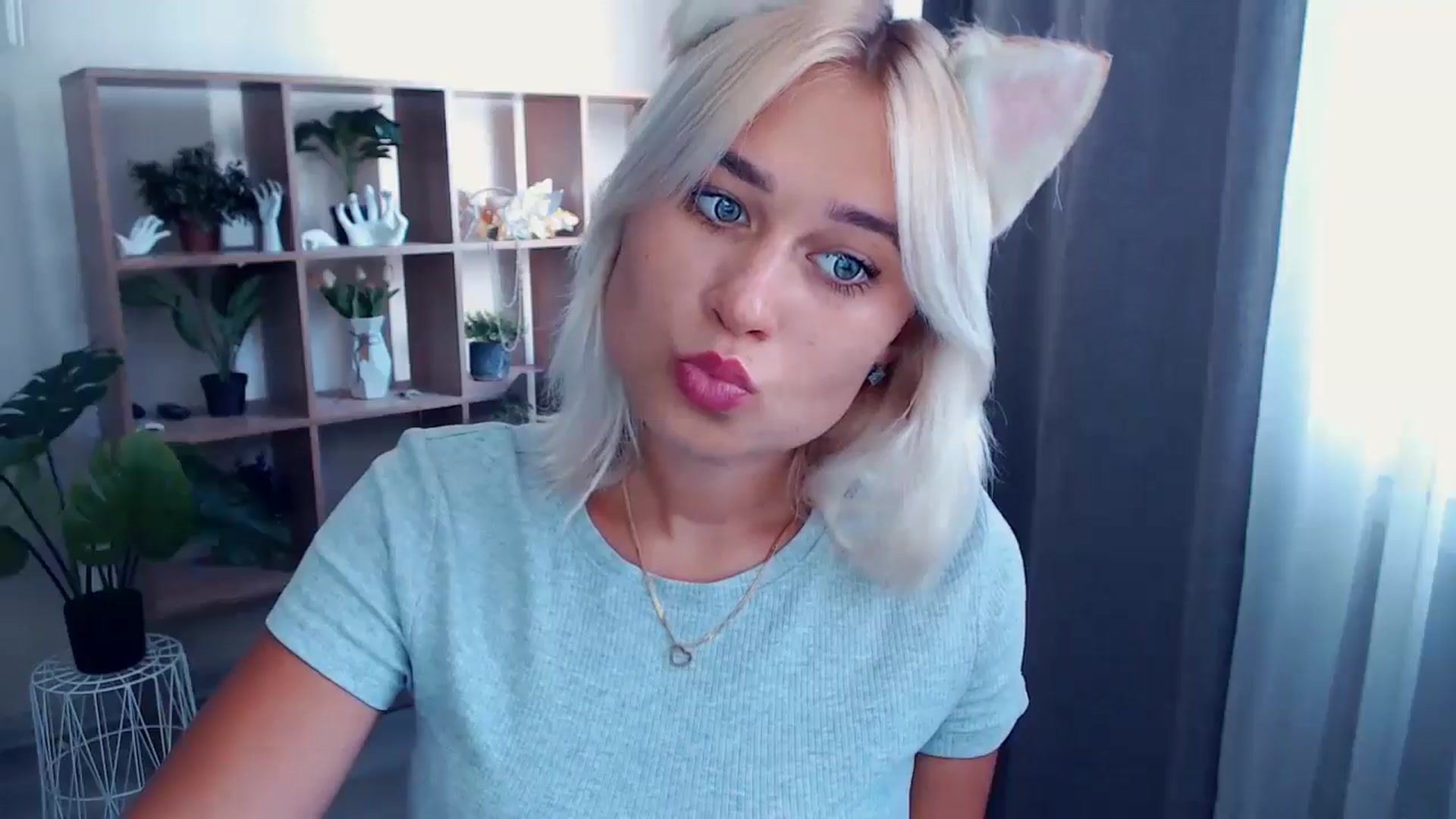 Gallery image thumbnail from Kukla_kolduna's myfreecams stream on, 07/11/2024, 15:23 image 3 of 20