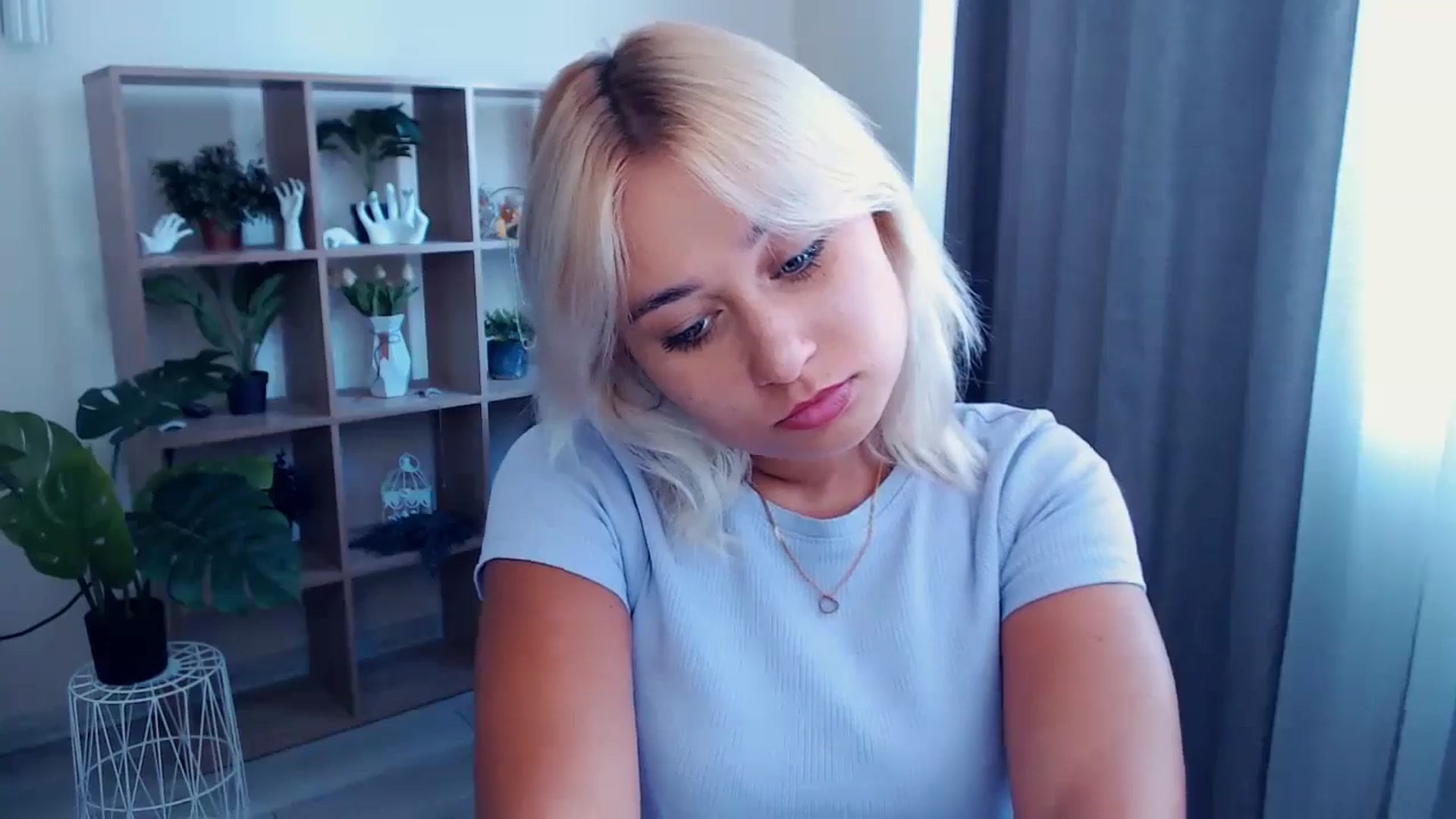 Gallery image thumbnail from Kukla_kolduna's myfreecams stream on, 07/12/2024, 09:24 image 11 of 20
