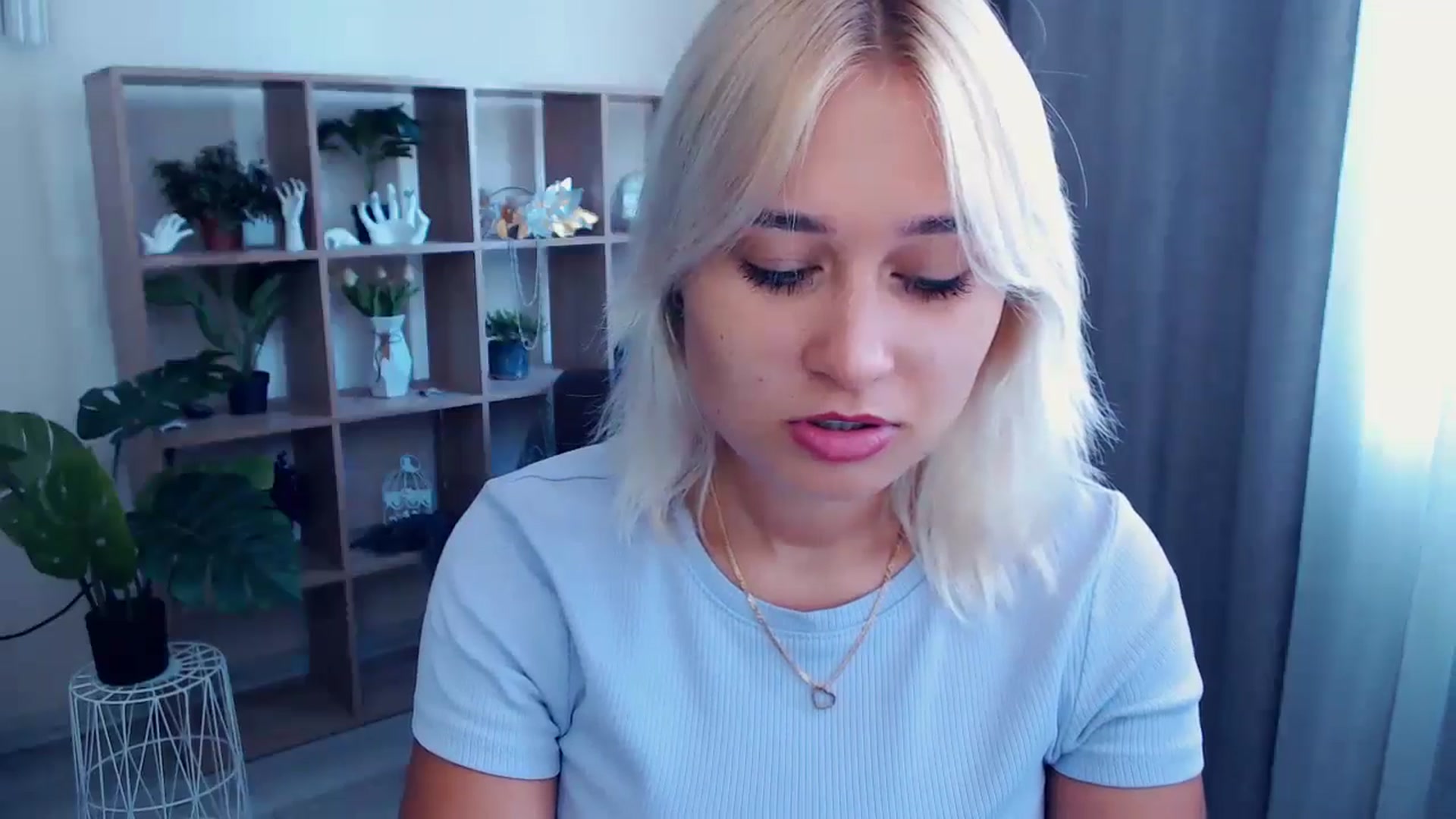 Gallery image thumbnail from Kukla_kolduna's myfreecams stream on, 07/12/2024, 09:24 image 8 of 20