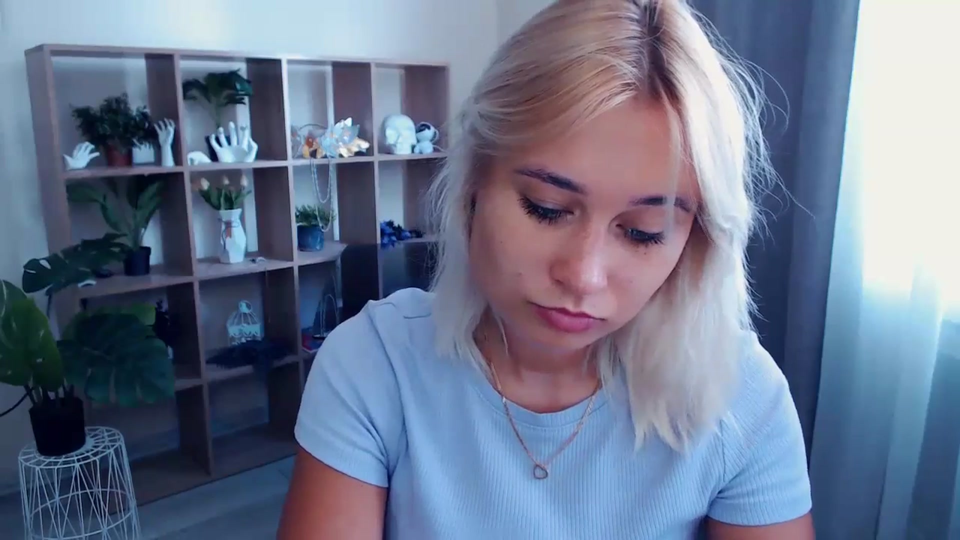 Gallery image thumbnail from Kukla_kolduna's myfreecams stream on, 07/12/2024, 09:24 image 18 of 20