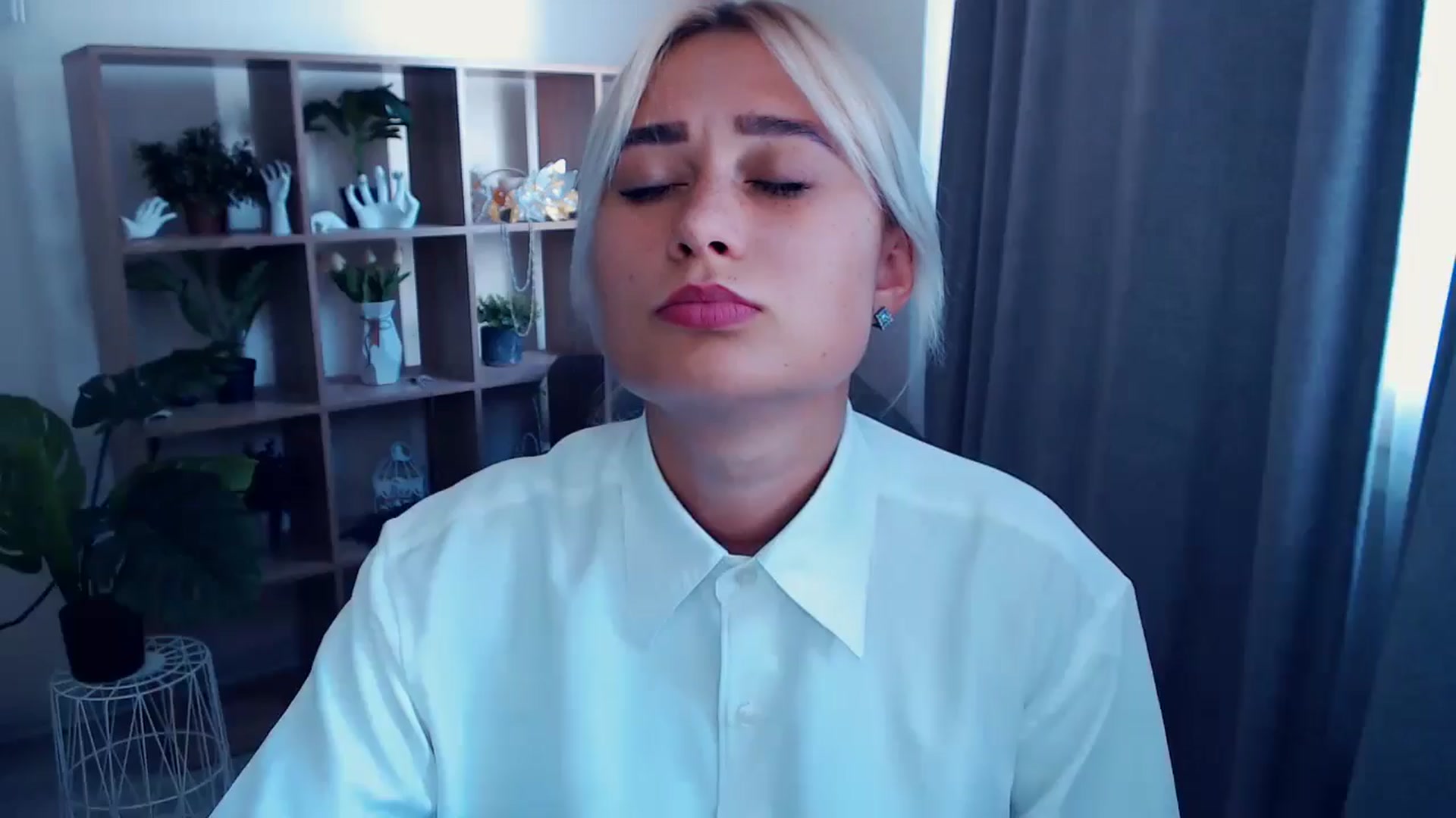 Gallery image thumbnail from Kukla_kolduna's myfreecams stream on, 07/13/2024, 12:27 image 1 of 20