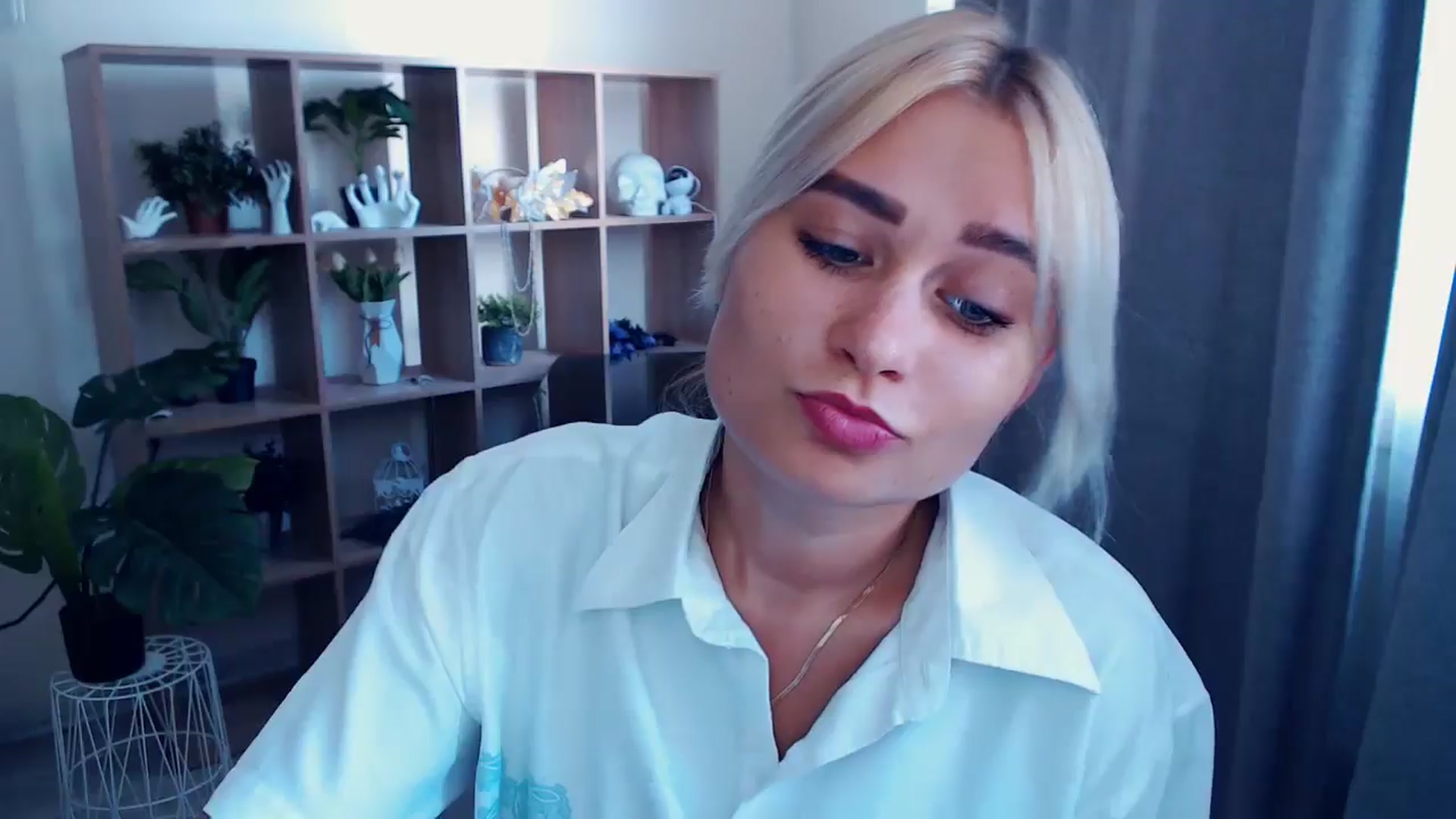 Gallery image thumbnail from Kukla_kolduna's myfreecams stream on, 07/13/2024, 12:27 image 11 of 20