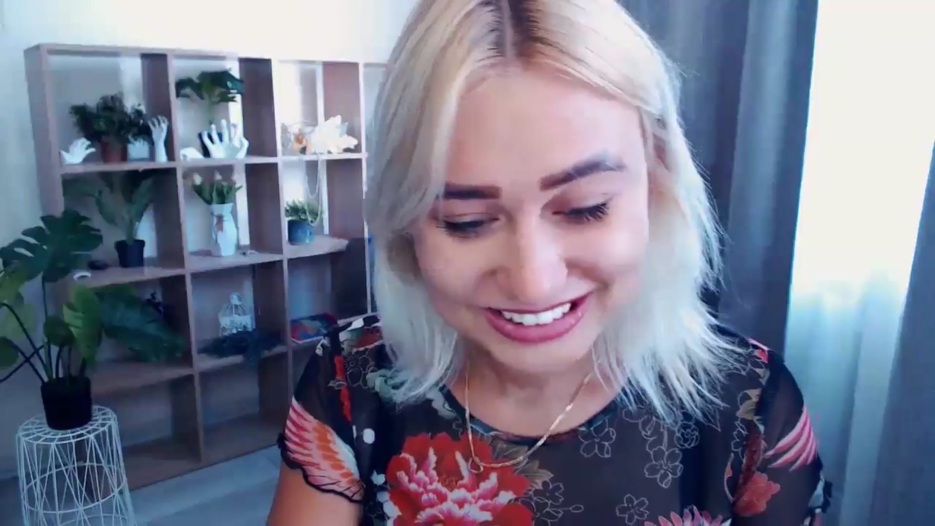 Gallery image thumbnail from Kukla_kolduna's myfreecams stream on, 07/14/2024, 11:46 image 10 of 20
