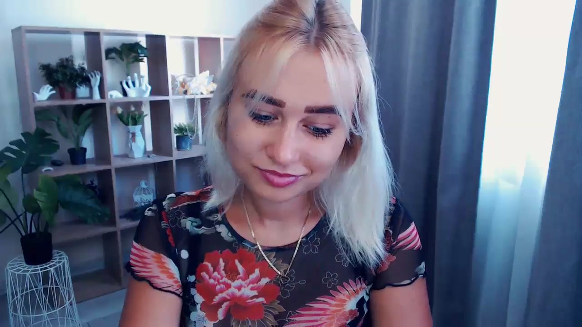 Gallery image thumbnail from Kukla_kolduna's myfreecams stream on, 07/14/2024, 11:46 image 16 of 20