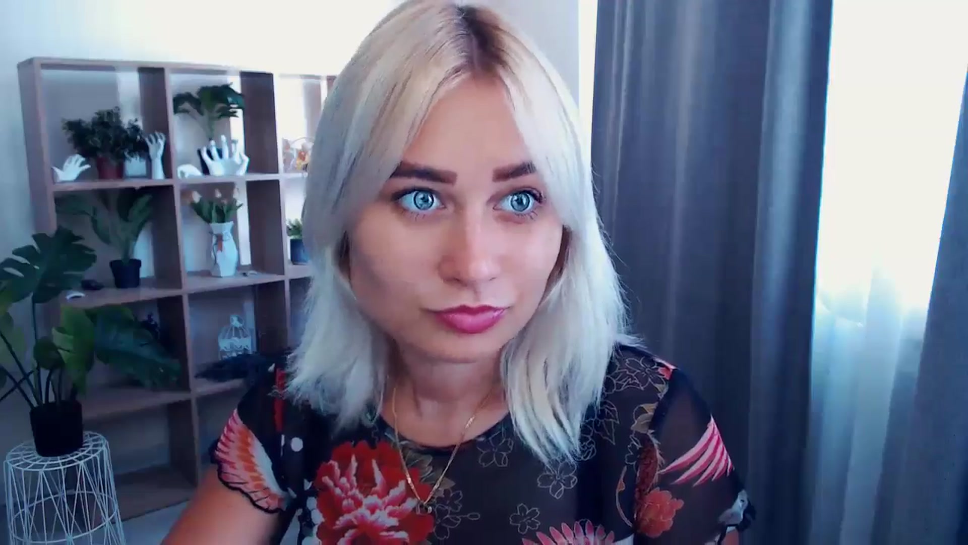 Gallery image thumbnail from Kukla_kolduna's myfreecams stream on, 07/14/2024, 13:01 image 12 of 20