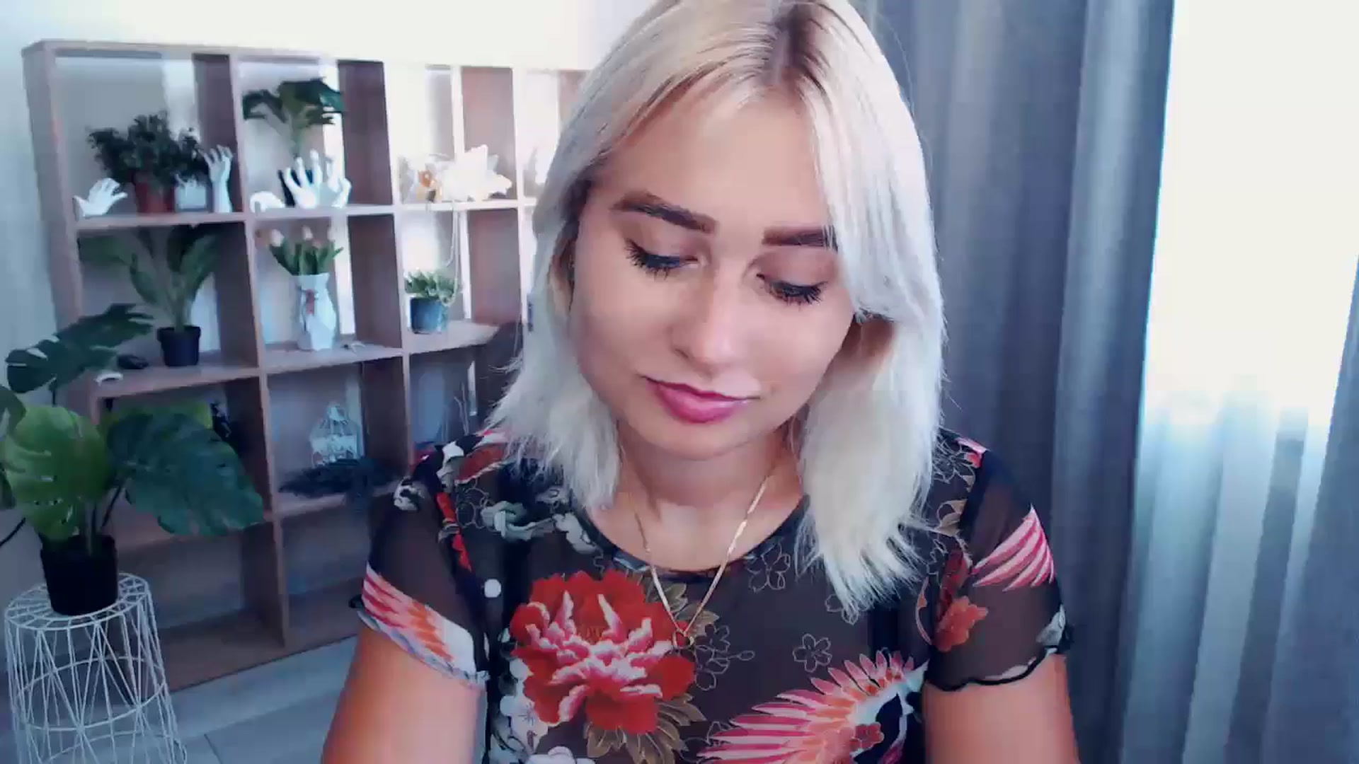 Gallery image thumbnail from Kukla_kolduna's myfreecams stream on, 07/14/2024, 15:13 image 7 of 20