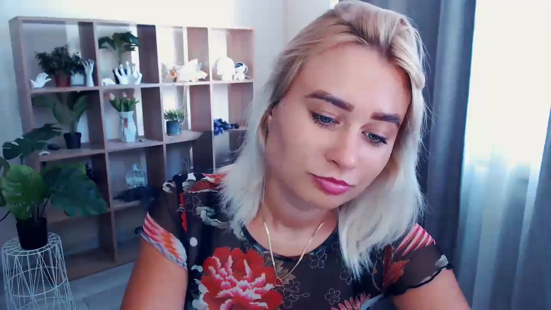 Gallery image thumbnail from Kukla_kolduna's myfreecams stream on, 07/14/2024, 15:13 image 8 of 20