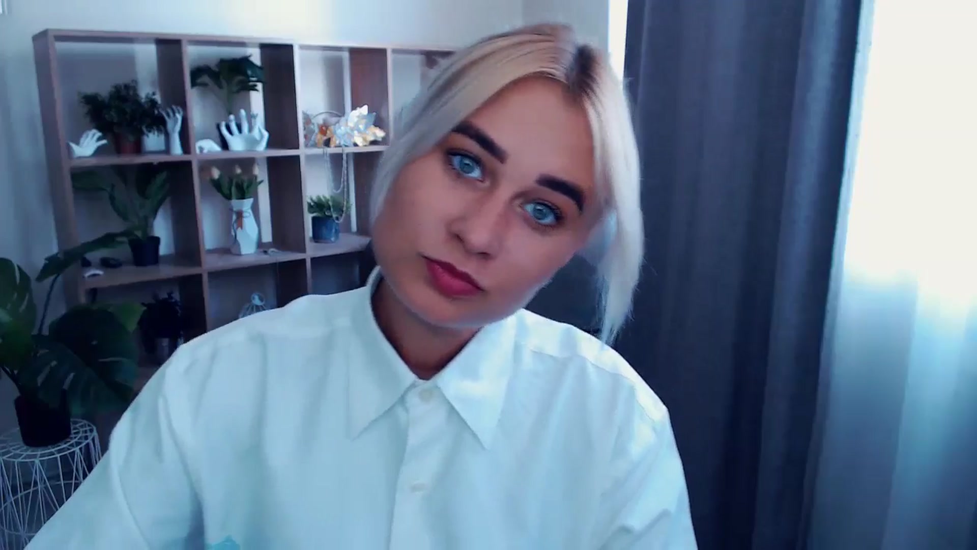 Gallery image thumbnail from Kukla_kolduna's myfreecams stream on, 07/17/2024, 11:16 image 9 of 20