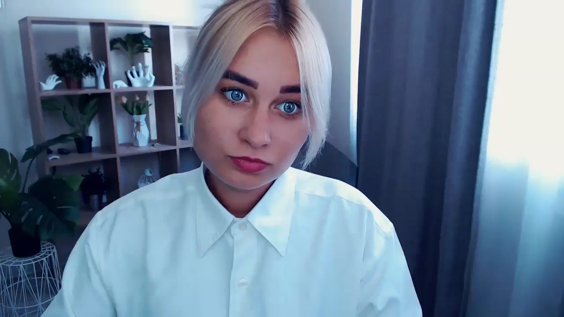 Gallery image thumbnail from Kukla_kolduna's myfreecams stream on, 07/17/2024, 11:16 image 12 of 20