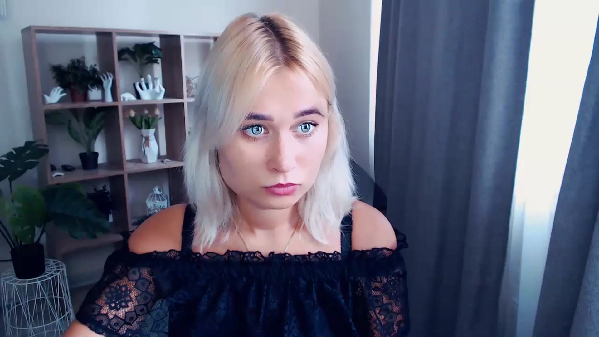 Gallery image thumbnail from Kukla_kolduna's myfreecams stream on, 07/18/2024, 13:58 image 18 of 20