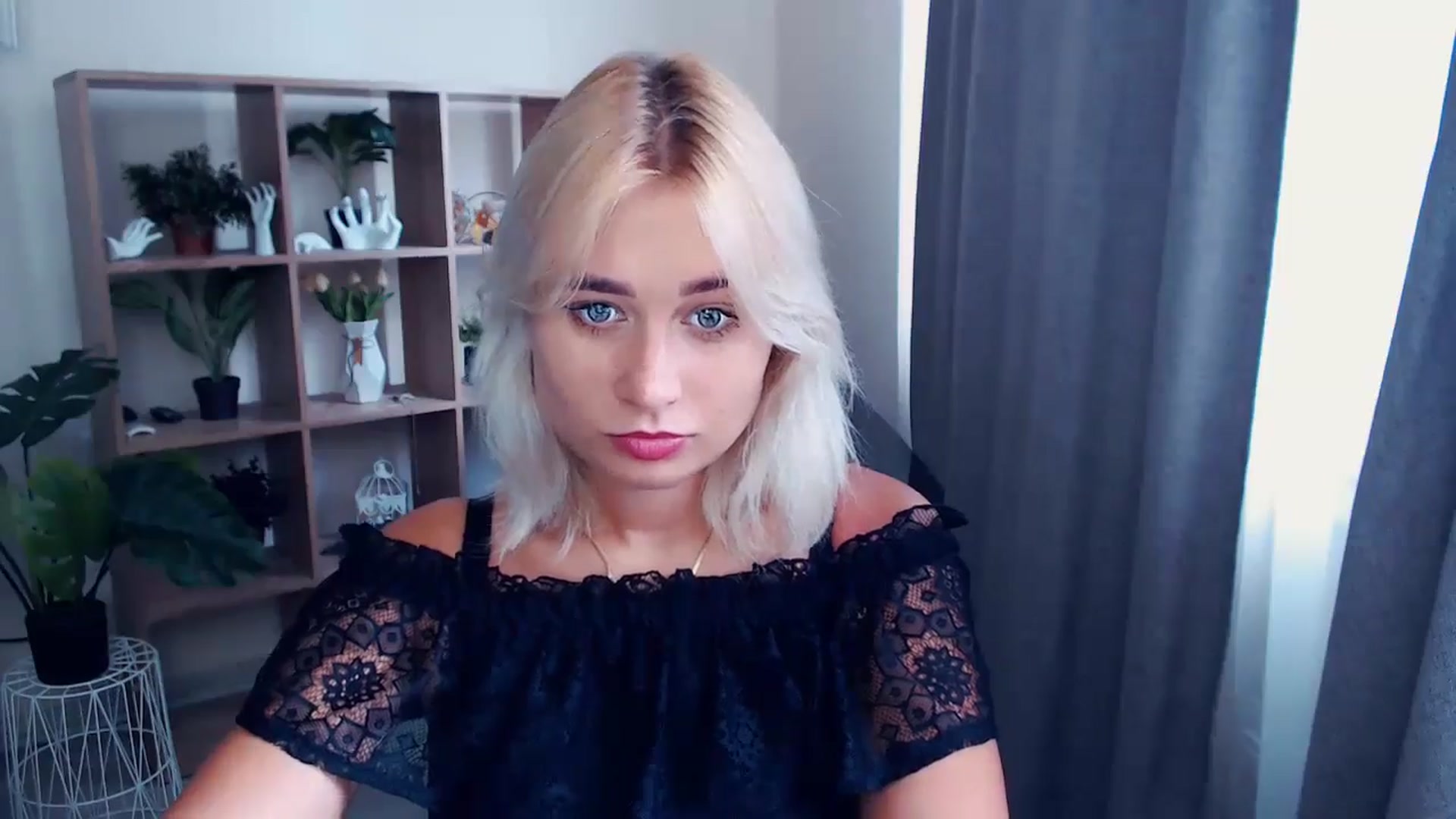 Gallery image thumbnail from Kukla_kolduna's myfreecams stream on, 07/18/2024, 13:58 image 11 of 20