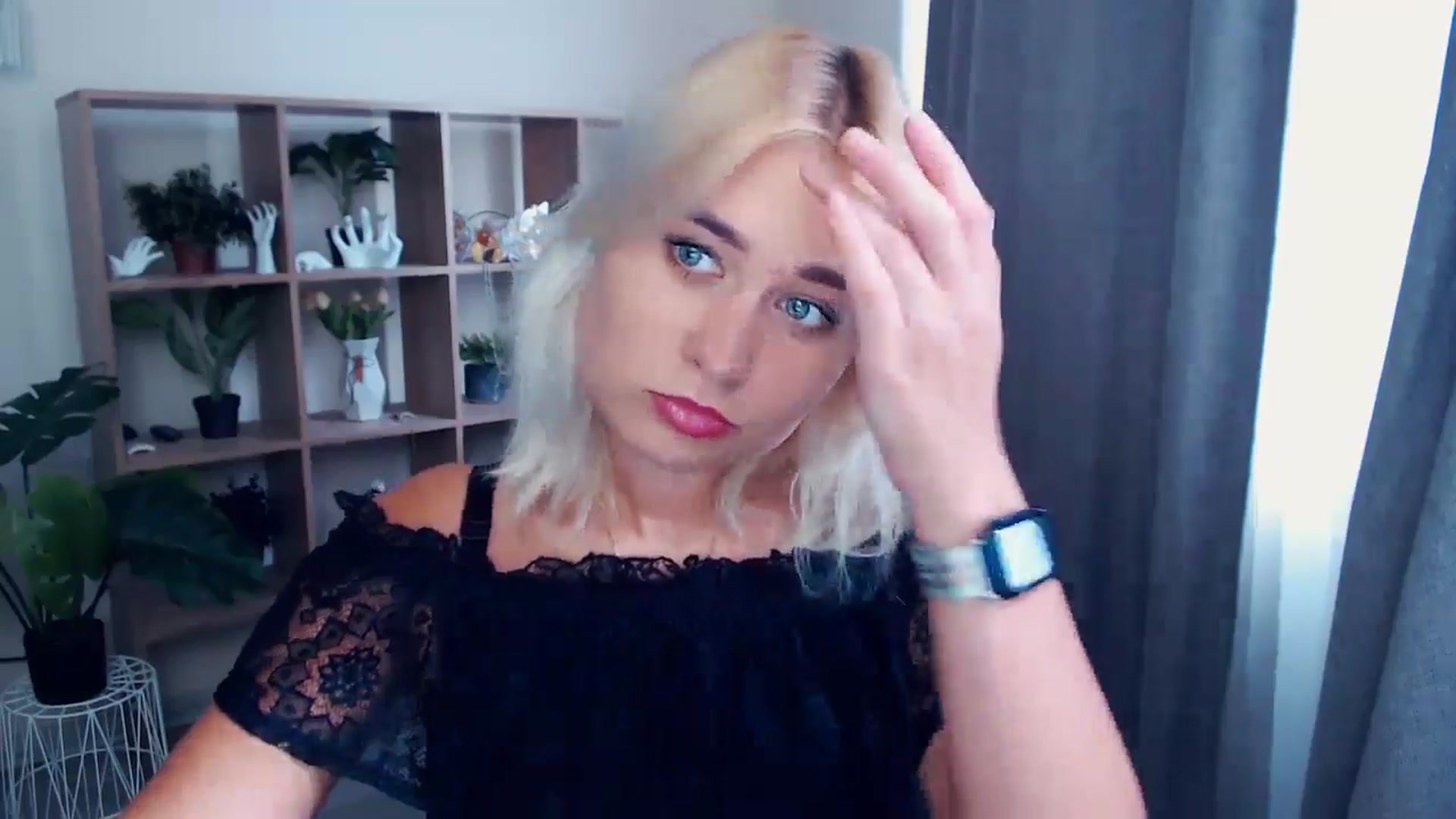 Gallery image thumbnail from Kukla_kolduna's myfreecams stream on, 07/18/2024, 13:58 image 2 of 20