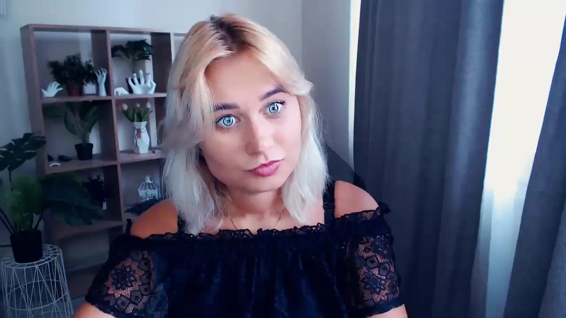 Gallery image thumbnail from Kukla_kolduna's myfreecams stream on, 07/18/2024, 13:58 image 20 of 20