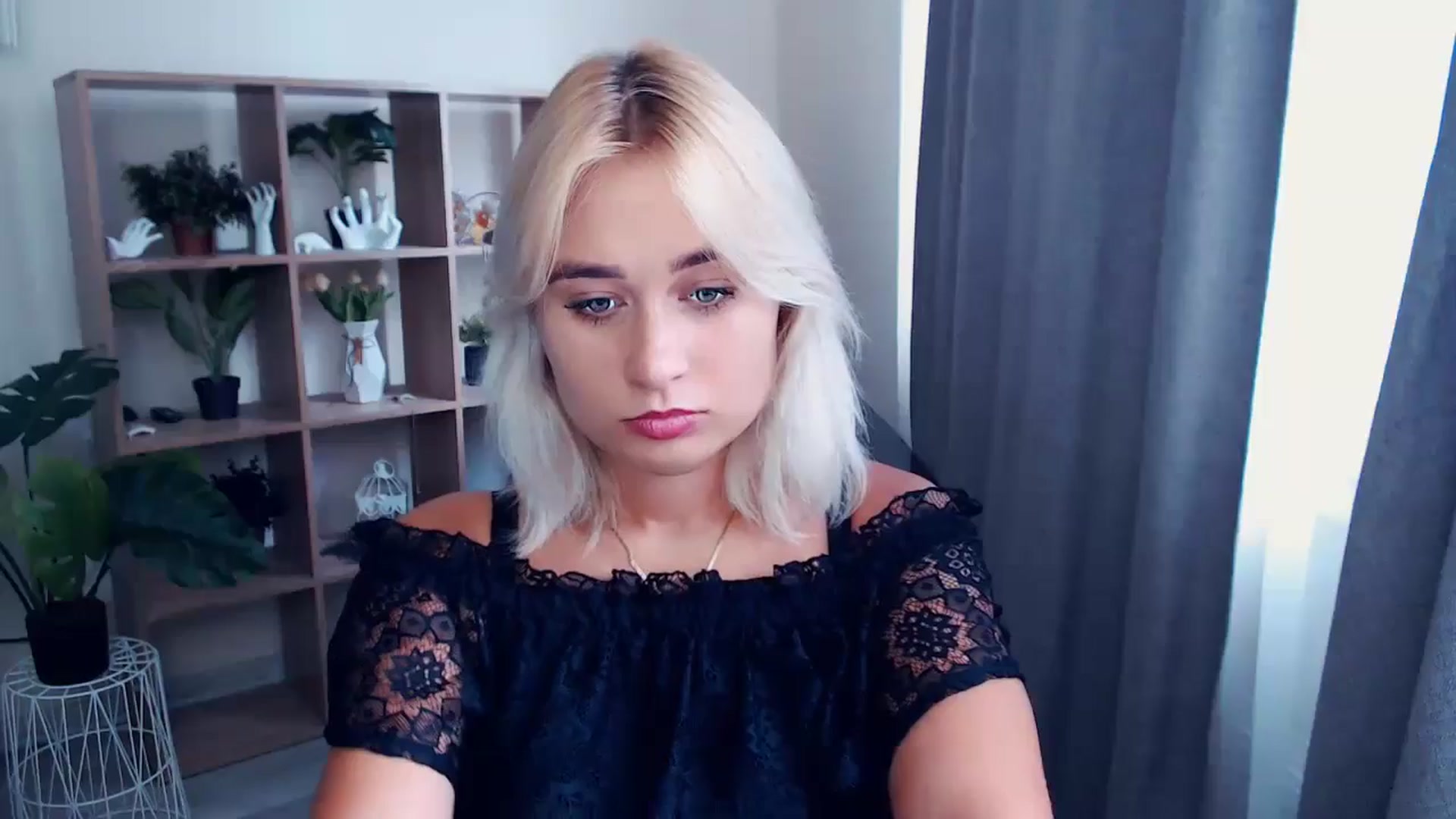 Gallery image thumbnail from Kukla_kolduna's myfreecams stream on, 07/18/2024, 13:58 image 10 of 20
