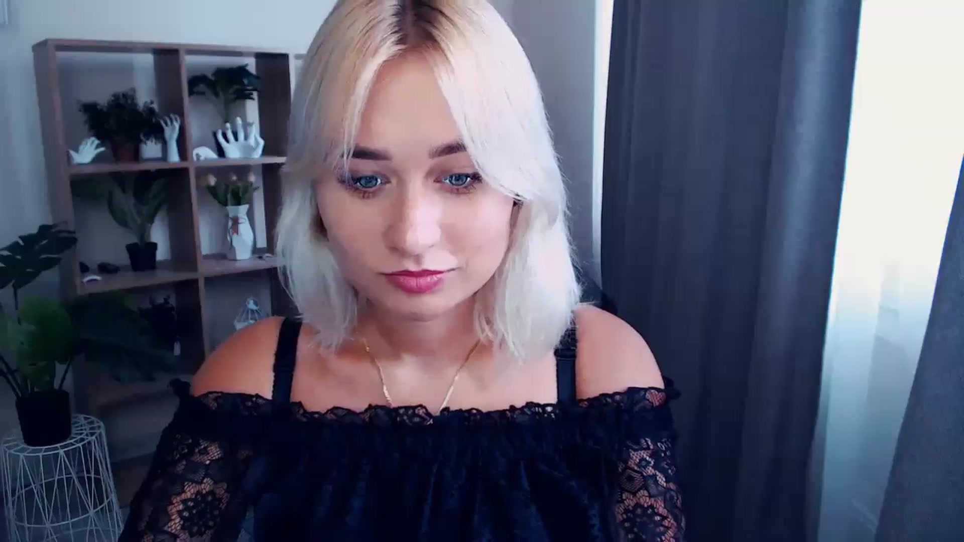 Gallery image thumbnail from Kukla_kolduna's myfreecams stream on, 07/18/2024, 15:32 image 13 of 20