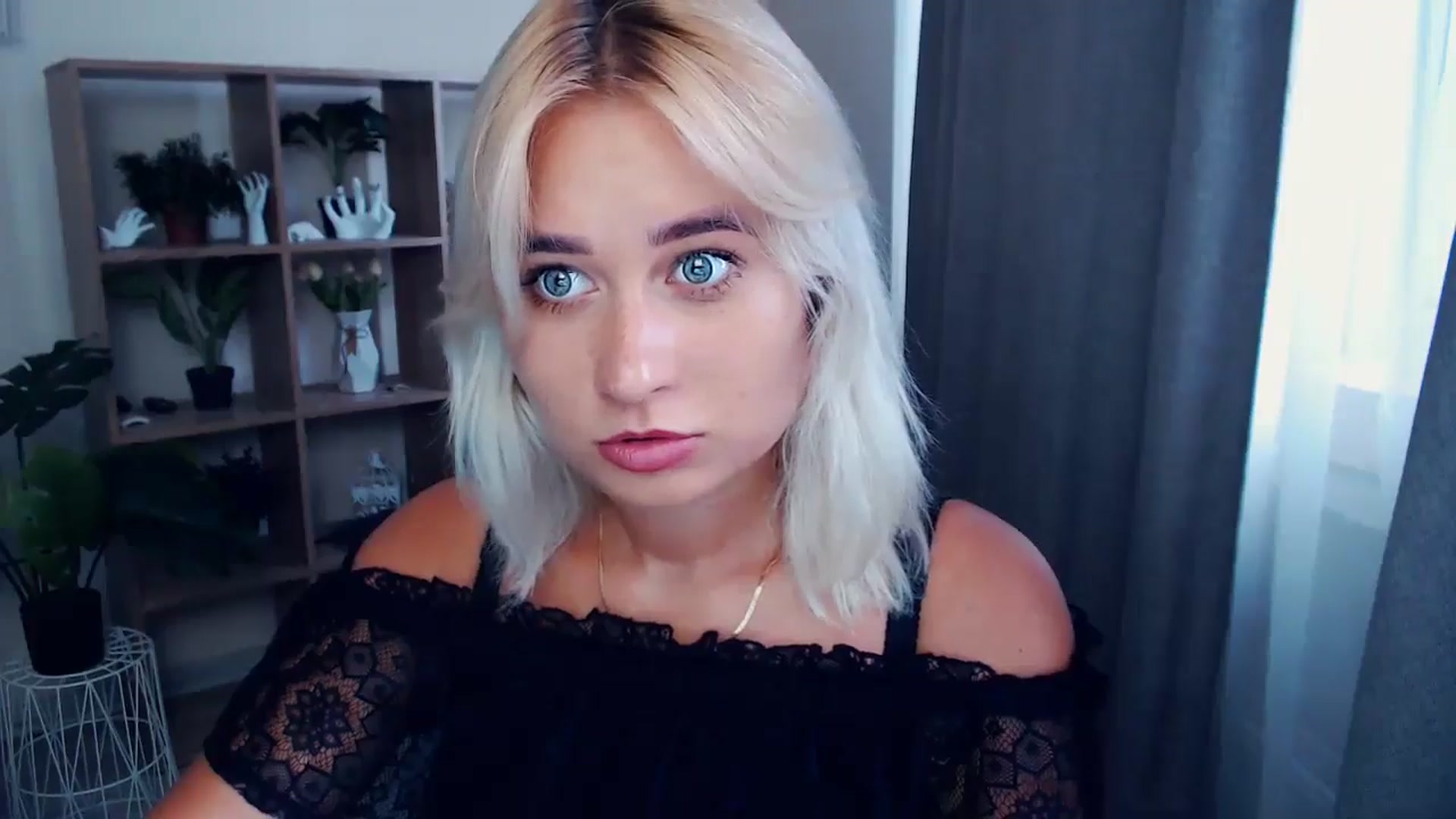 Gallery image thumbnail from Kukla_kolduna's myfreecams stream on, 07/18/2024, 16:25 image 20 of 20
