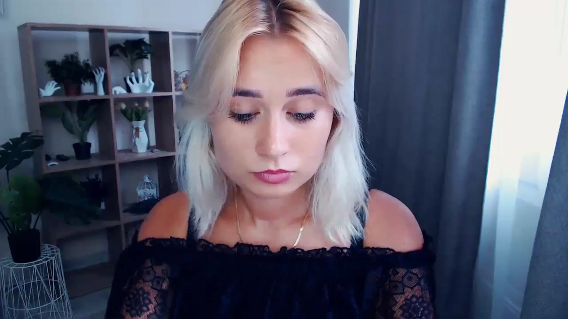 Gallery image thumbnail from Kukla_kolduna's myfreecams stream on, 07/18/2024, 16:25 image 19 of 20