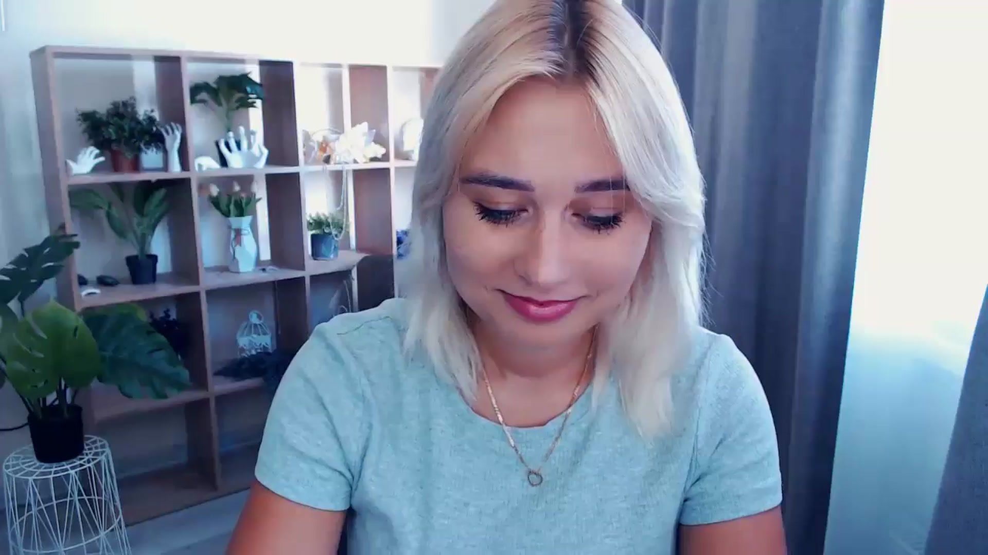 Gallery image thumbnail from Kukla_kolduna's myfreecams stream on, 07/19/2024, 14:31 image 1 of 20