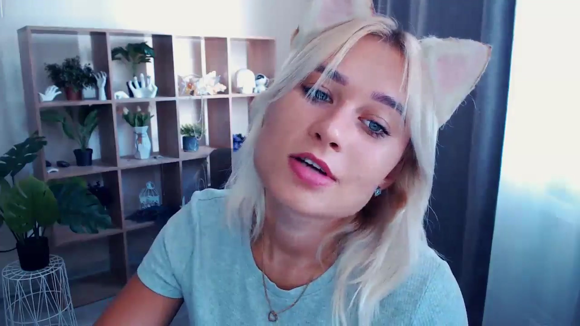 Gallery image thumbnail from Kukla_kolduna's myfreecams stream on, 07/19/2024, 14:31 image 19 of 20