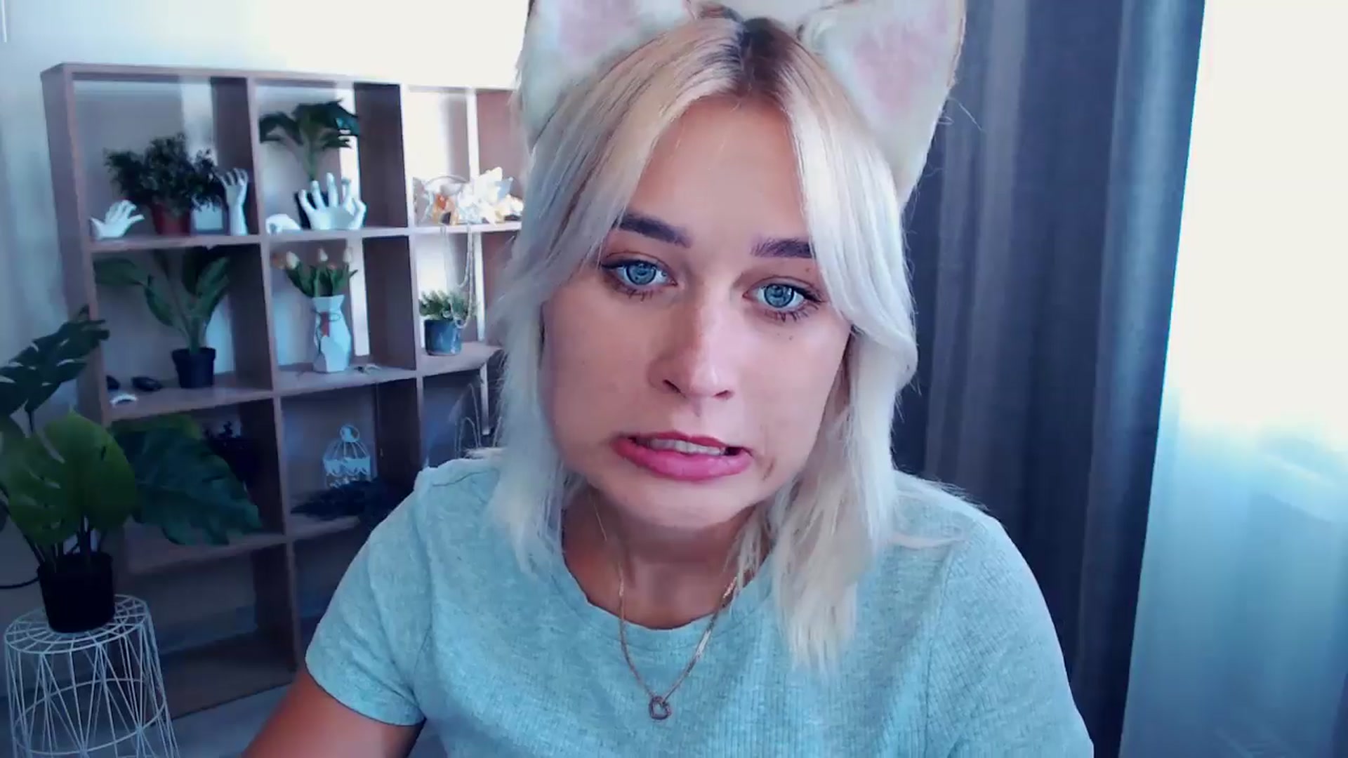 Gallery image thumbnail from Kukla_kolduna's myfreecams stream on, 07/19/2024, 14:31 image 12 of 20