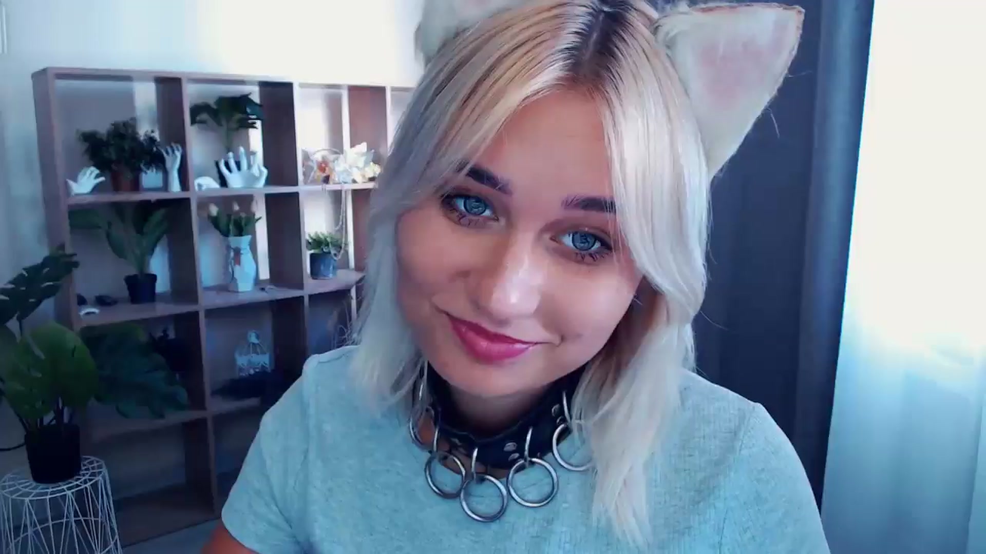 Gallery image thumbnail from Kukla_kolduna's myfreecams stream on, 07/19/2024, 15:29 image 17 of 20