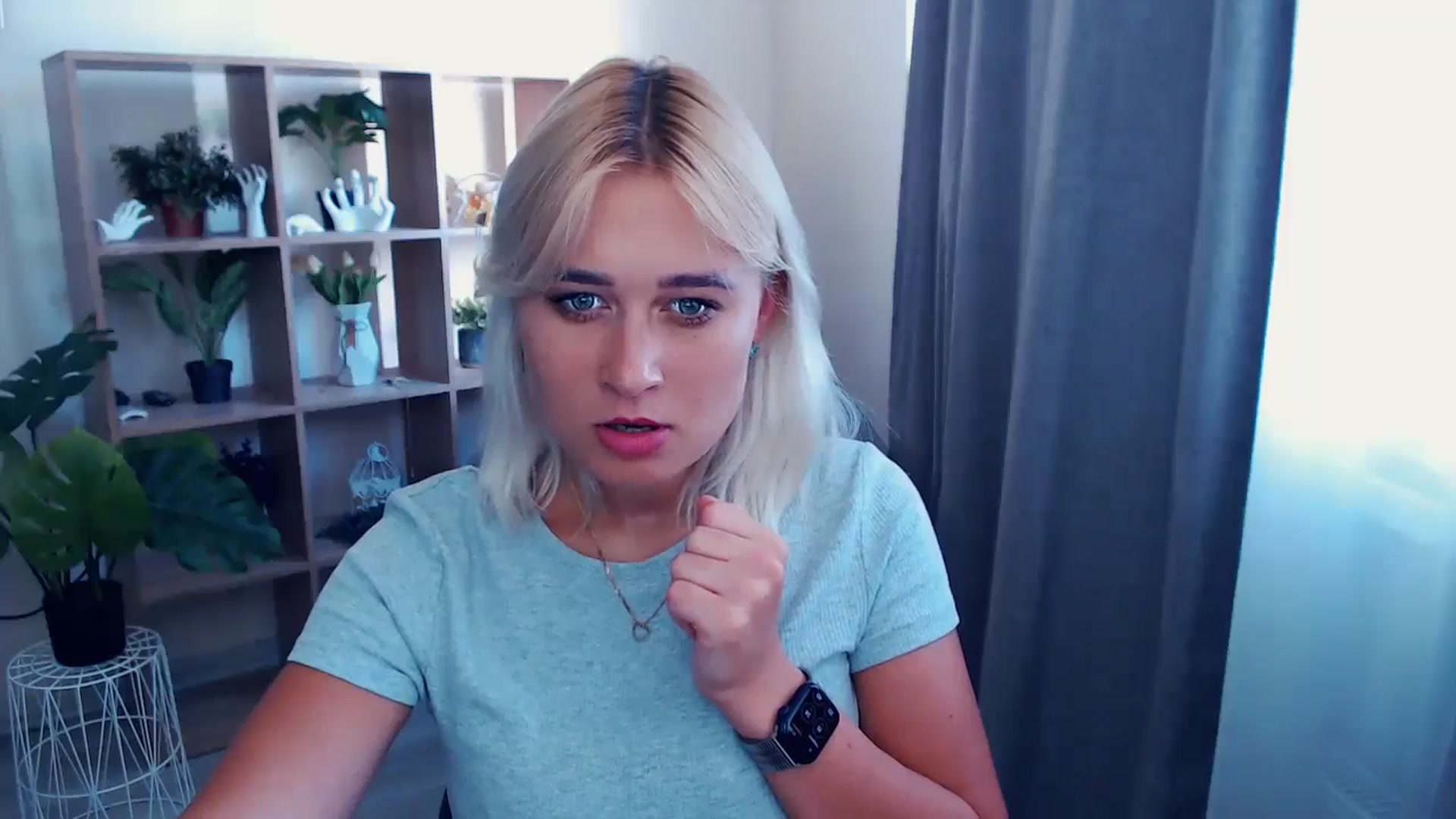 Gallery image thumbnail from Kukla_kolduna's myfreecams stream on, 07/19/2024, 15:29 image 4 of 20