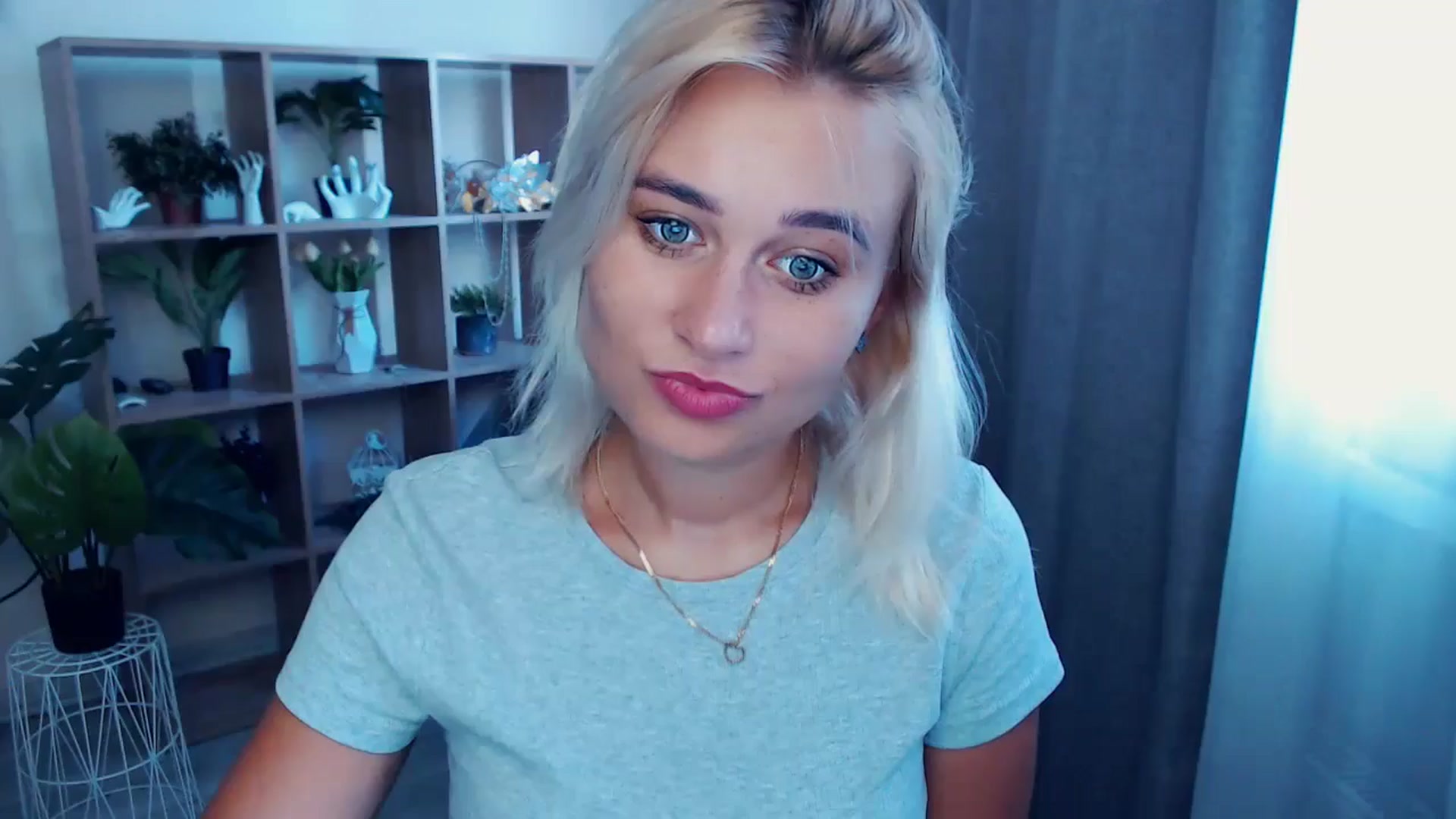 Gallery image thumbnail from Kukla_kolduna's myfreecams stream on, 07/19/2024, 16:40 image 13 of 20