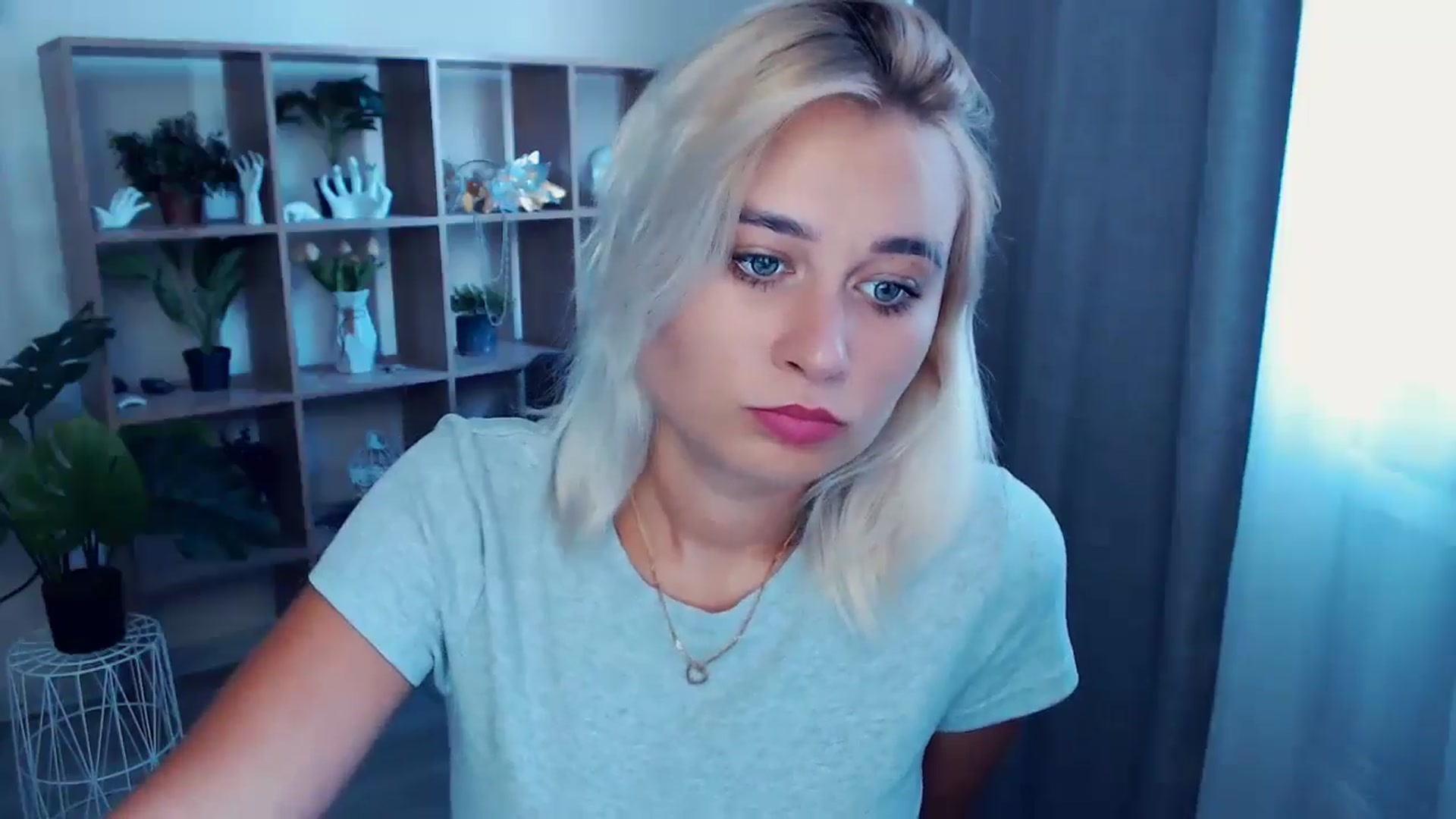 Gallery image thumbnail from Kukla_kolduna's myfreecams stream on, 07/19/2024, 16:40 image 17 of 20