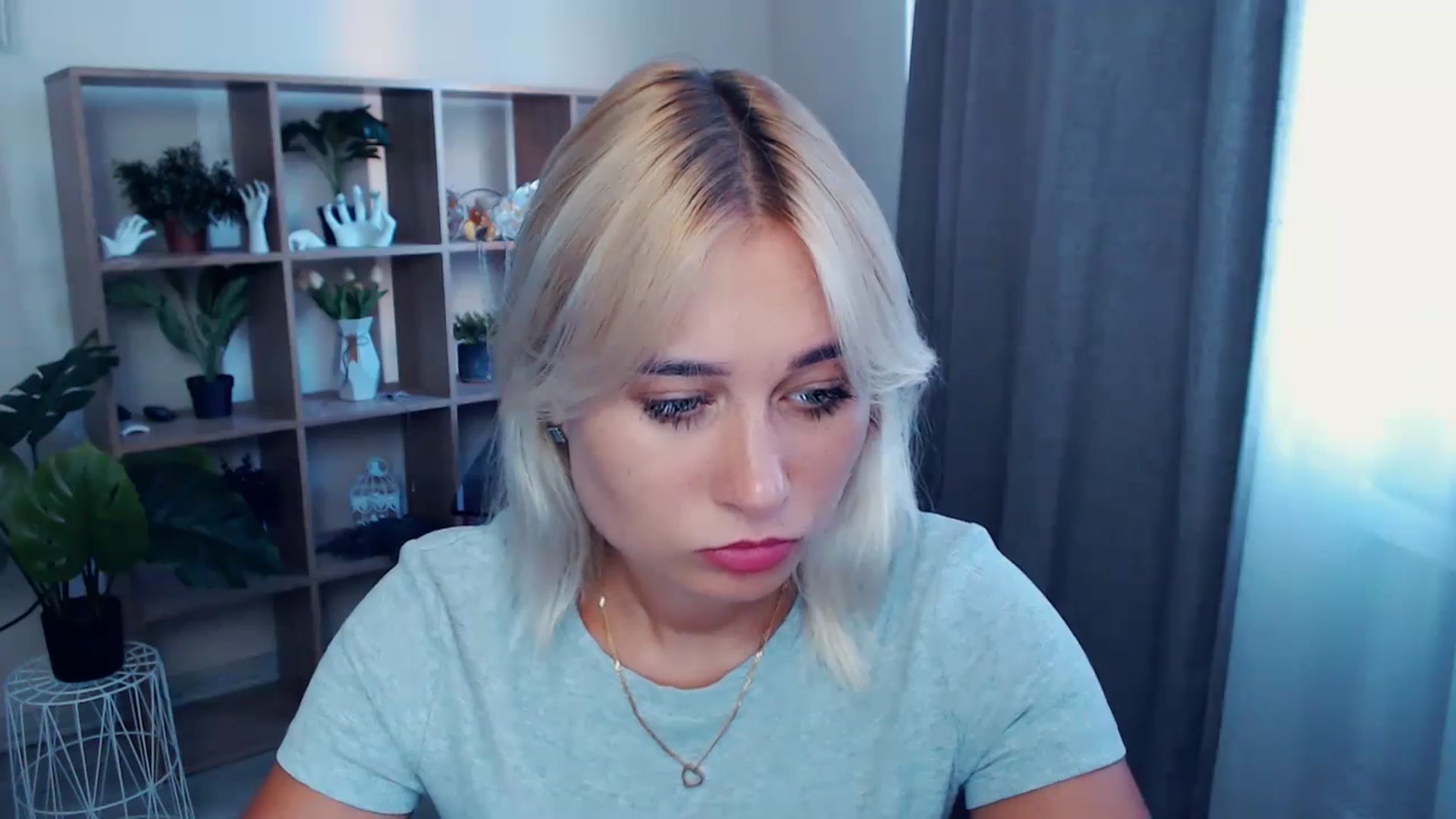 Gallery image thumbnail from Kukla_kolduna's myfreecams stream on, 07/19/2024, 17:13 image 15 of 20