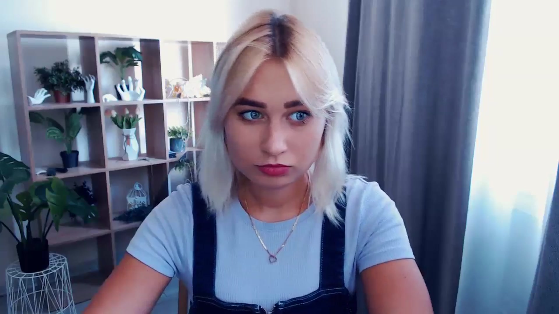 Gallery image thumbnail from Kukla_kolduna's myfreecams stream on, 07/20/2024, 13:13 image 8 of 20