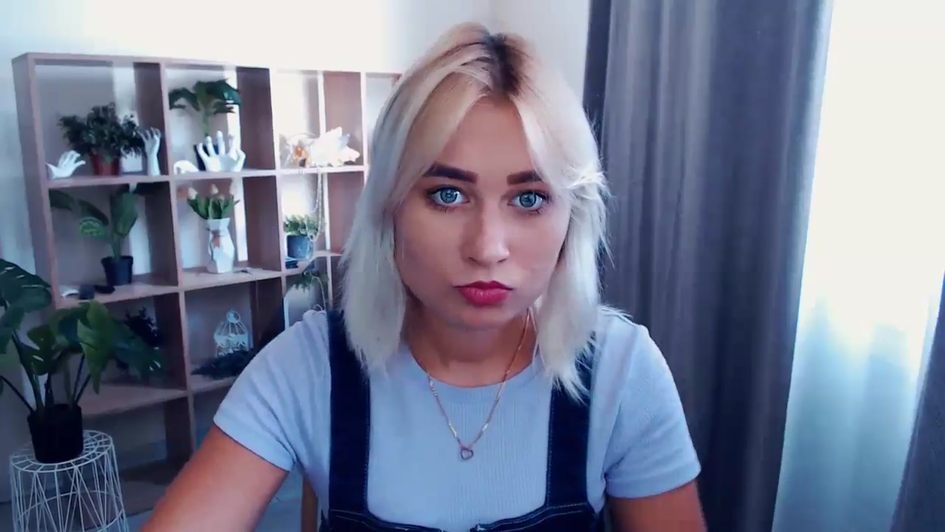 Gallery image thumbnail from Kukla_kolduna's myfreecams stream on, 07/20/2024, 13:13 image 9 of 20