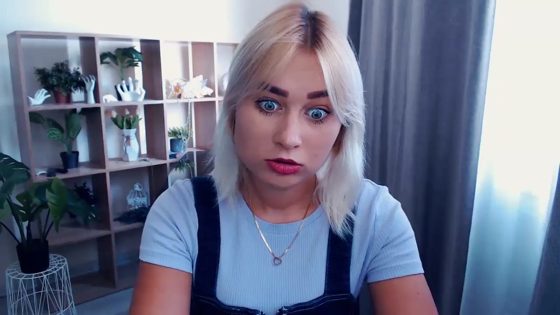 Gallery image thumbnail from Kukla_kolduna's myfreecams stream on, 07/20/2024, 13:13 image 15 of 20