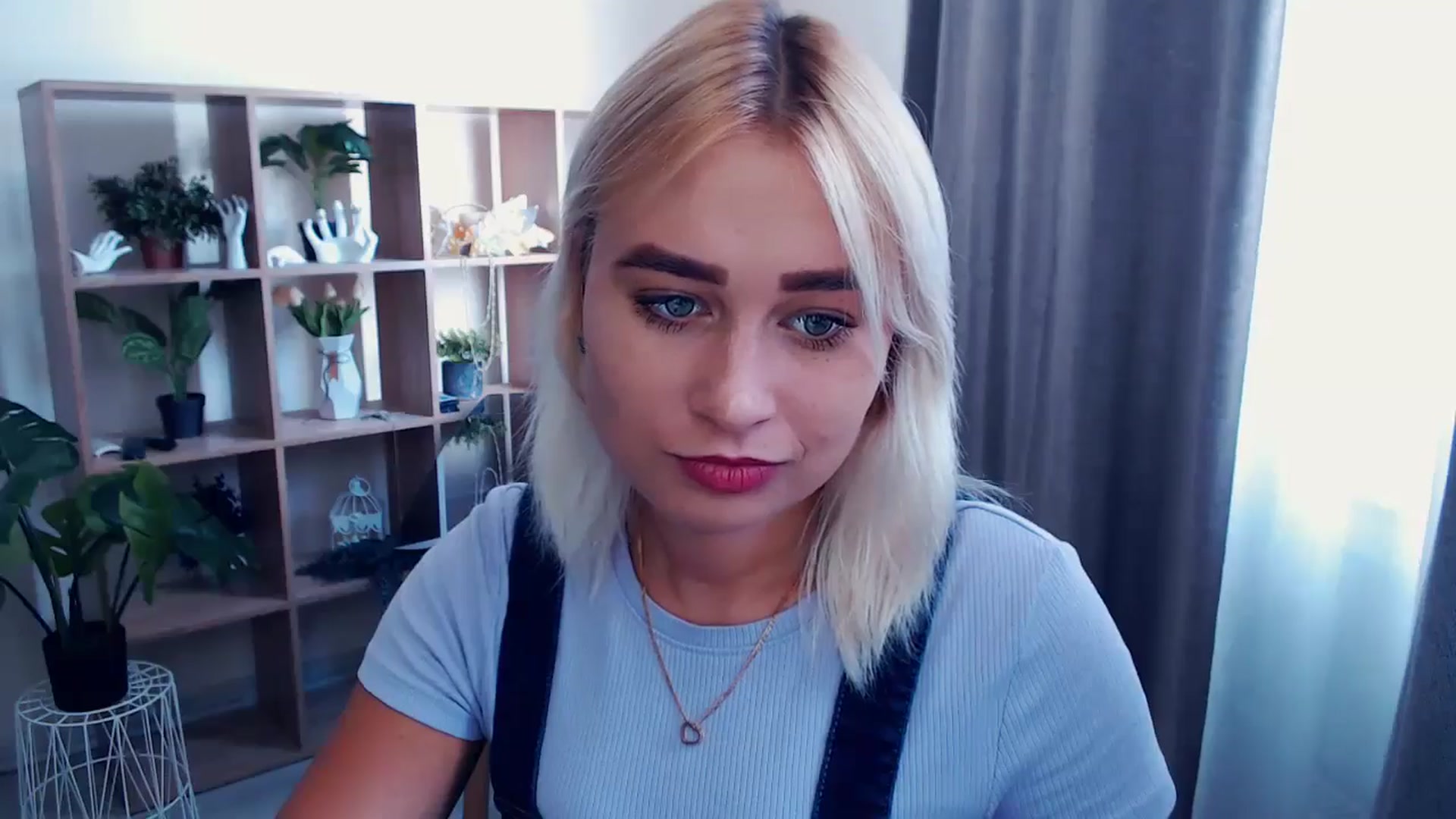 Gallery image thumbnail from Kukla_kolduna's myfreecams stream on, 07/20/2024, 13:13 image 4 of 20