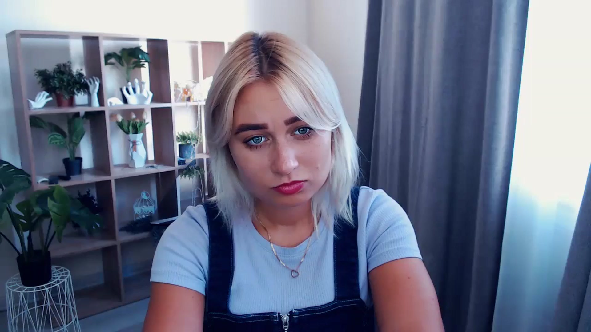 Gallery image thumbnail from Kukla_kolduna's myfreecams stream on, 07/20/2024, 15:24 image 3 of 20