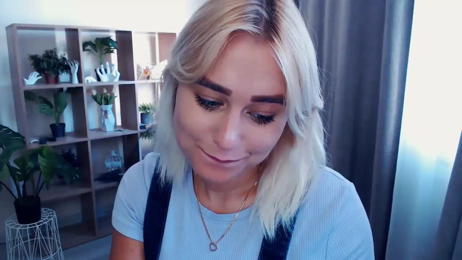 Gallery image thumbnail from Kukla_kolduna's myfreecams stream on, 07/20/2024, 15:24 image 11 of 20
