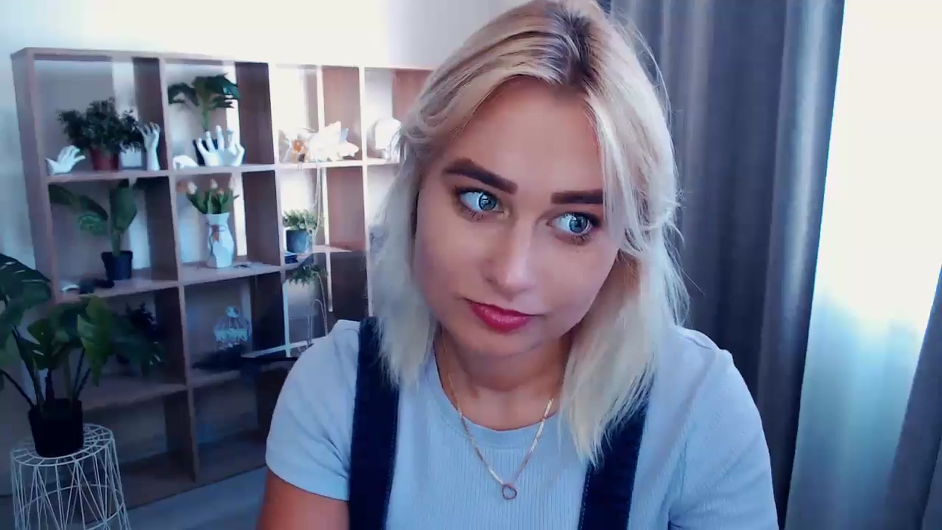 Gallery image thumbnail from Kukla_kolduna's myfreecams stream on, 07/20/2024, 15:24 image 9 of 20