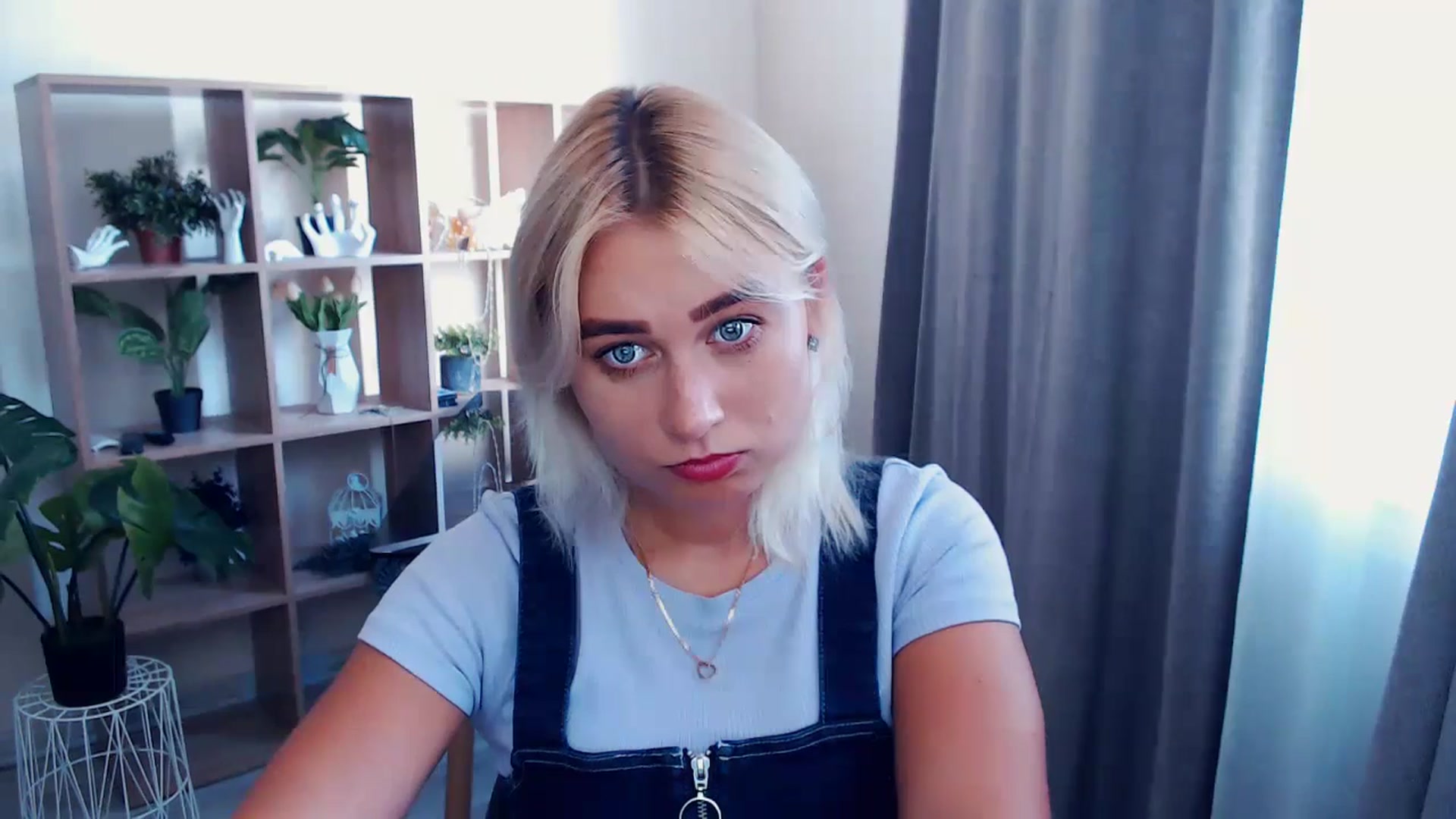 Gallery image thumbnail from Kukla_kolduna's myfreecams stream on, 07/20/2024, 15:24 image 5 of 20