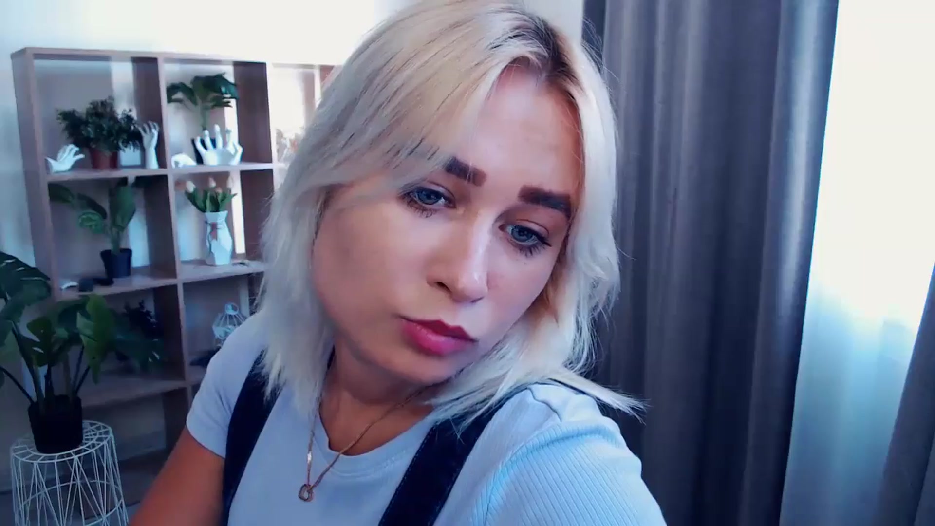Gallery image thumbnail from Kukla_kolduna's myfreecams stream on, 07/20/2024, 15:24 image 20 of 20