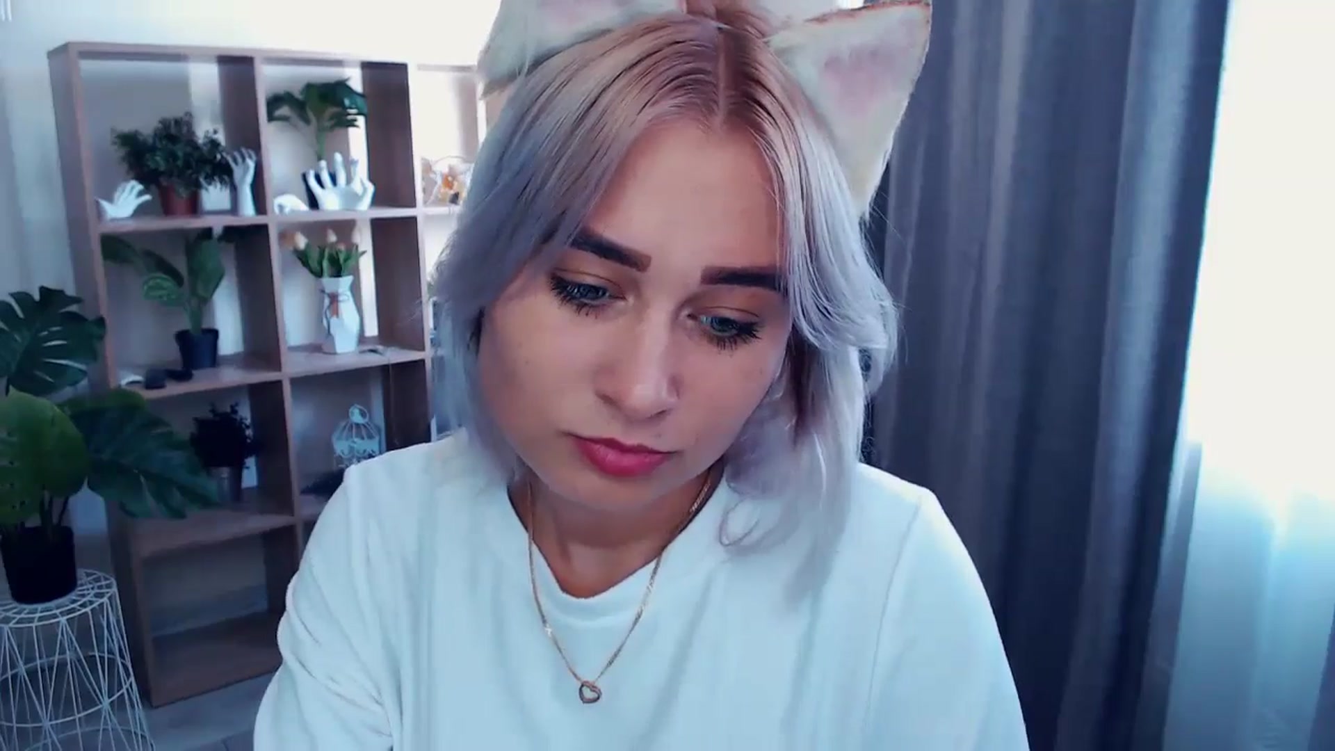 Gallery image thumbnail from Kukla_kolduna's myfreecams stream on, 07/21/2024, 15:08 image 10 of 20
