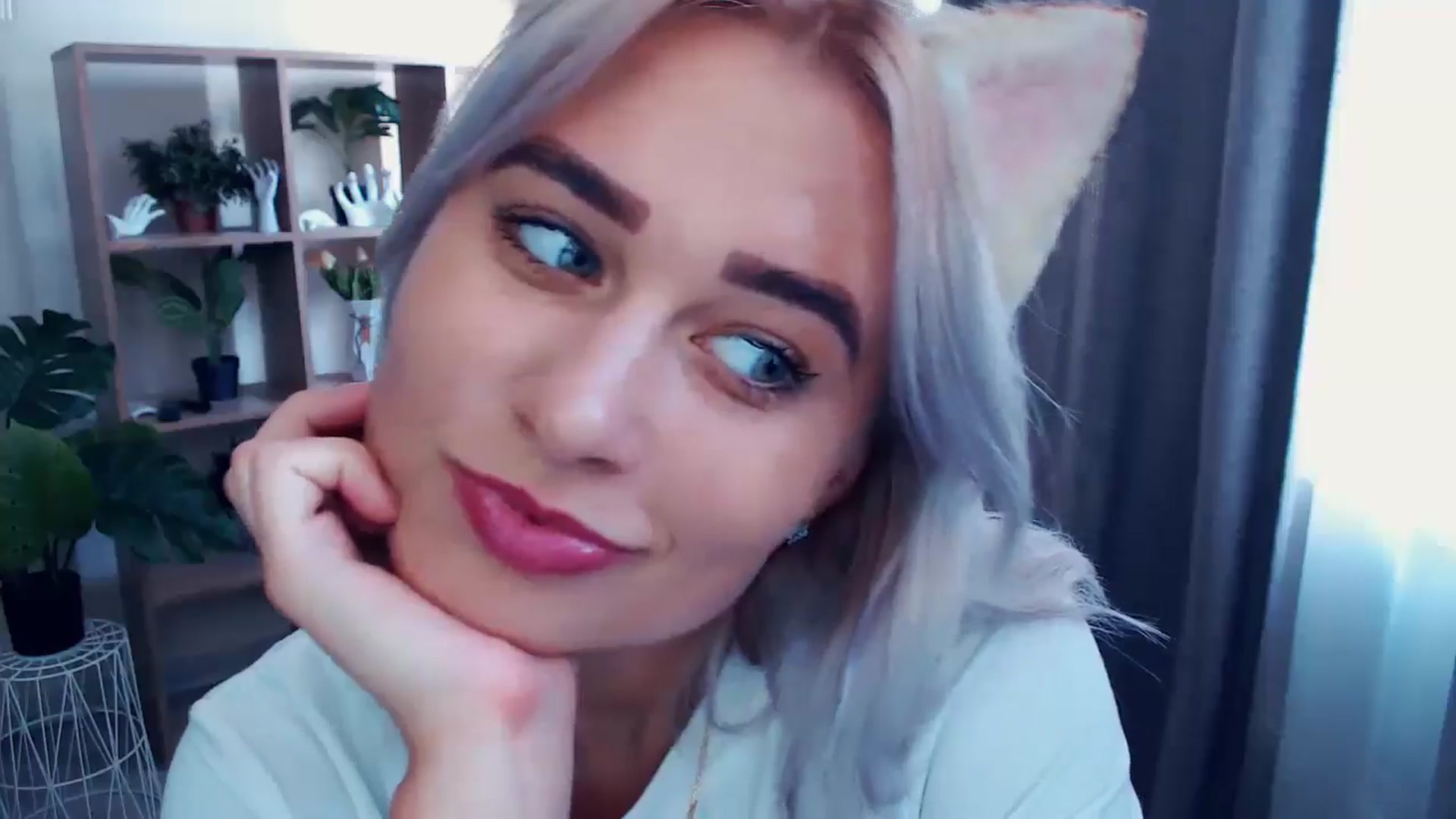 Gallery image thumbnail from Kukla_kolduna's myfreecams stream on, 07/21/2024, 15:08 image 6 of 20