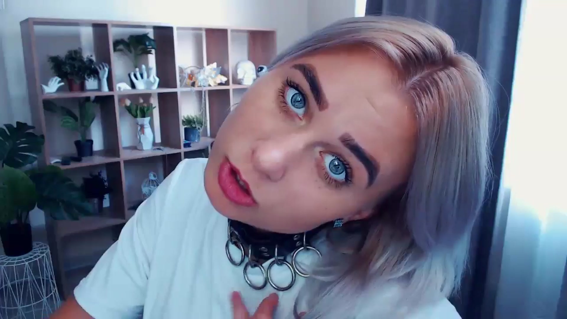 Gallery image thumbnail from Kukla_kolduna's myfreecams stream on, 07/21/2024, 15:31 image 14 of 20