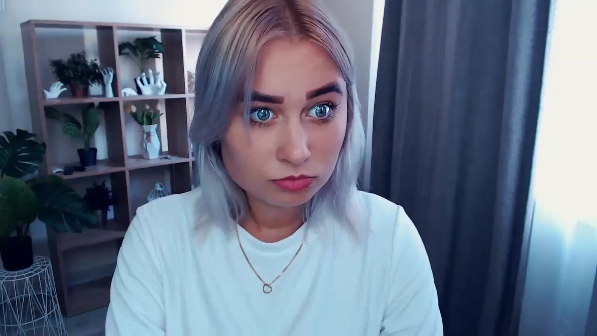 Gallery image thumbnail from Kukla_kolduna's myfreecams stream on, 07/21/2024, 16:38 image 3 of 20