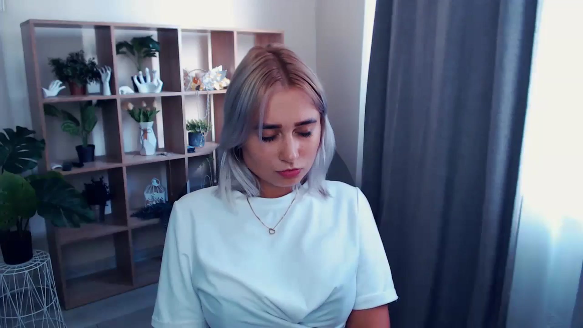 Gallery image thumbnail from Kukla_kolduna's myfreecams stream on, 07/21/2024, 16:38 image 5 of 20