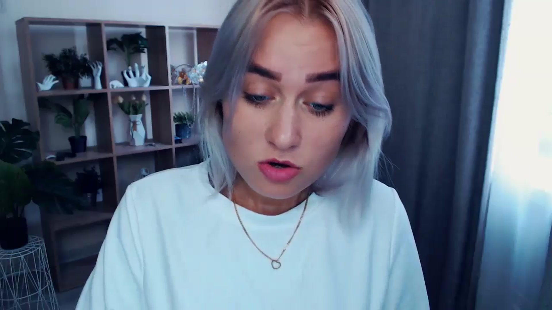 Gallery image thumbnail from Kukla_kolduna's myfreecams stream on, 07/21/2024, 16:38 image 15 of 20