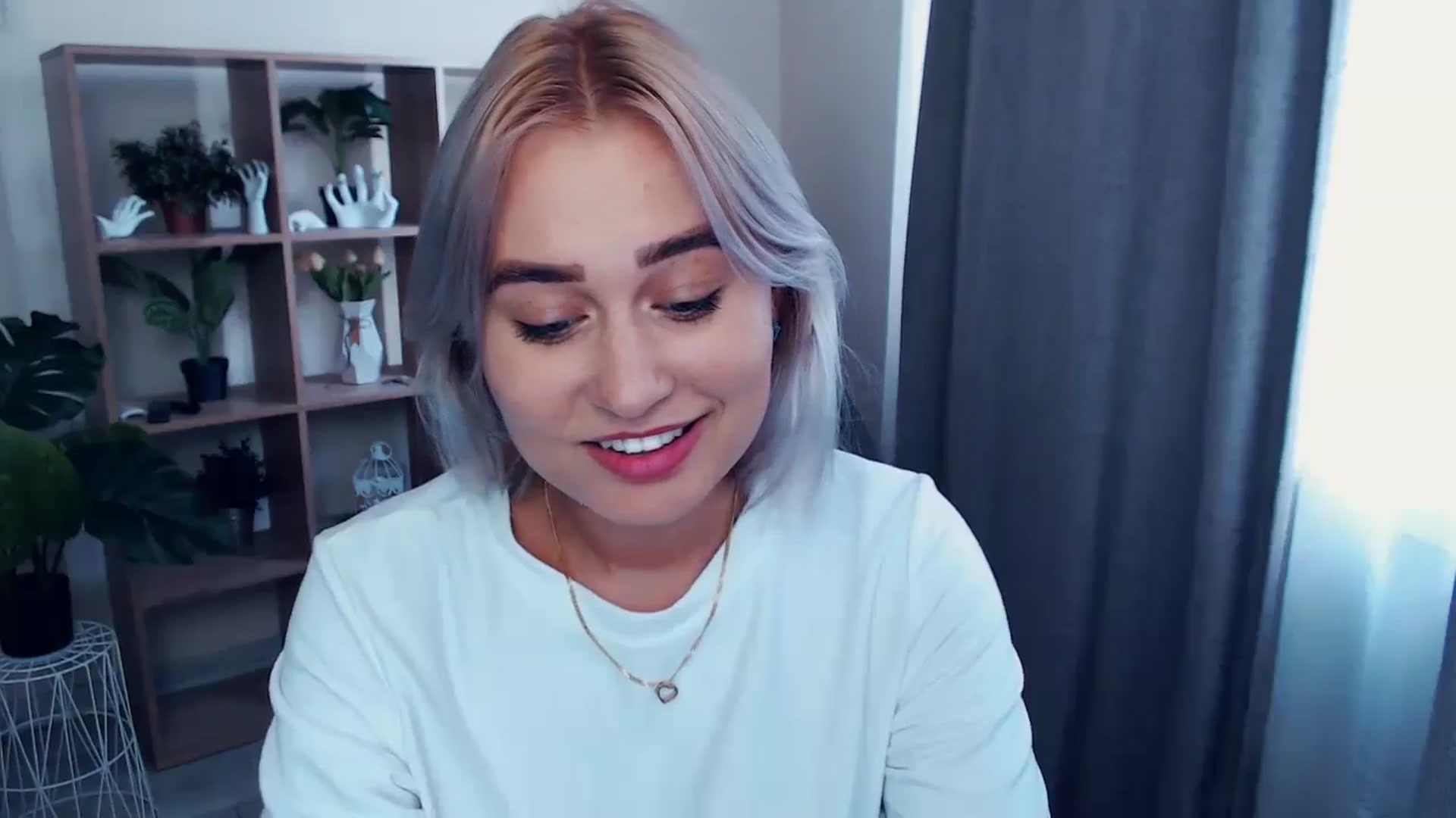 Gallery image thumbnail from Kukla_kolduna's myfreecams stream on, 07/21/2024, 16:38 image 14 of 20