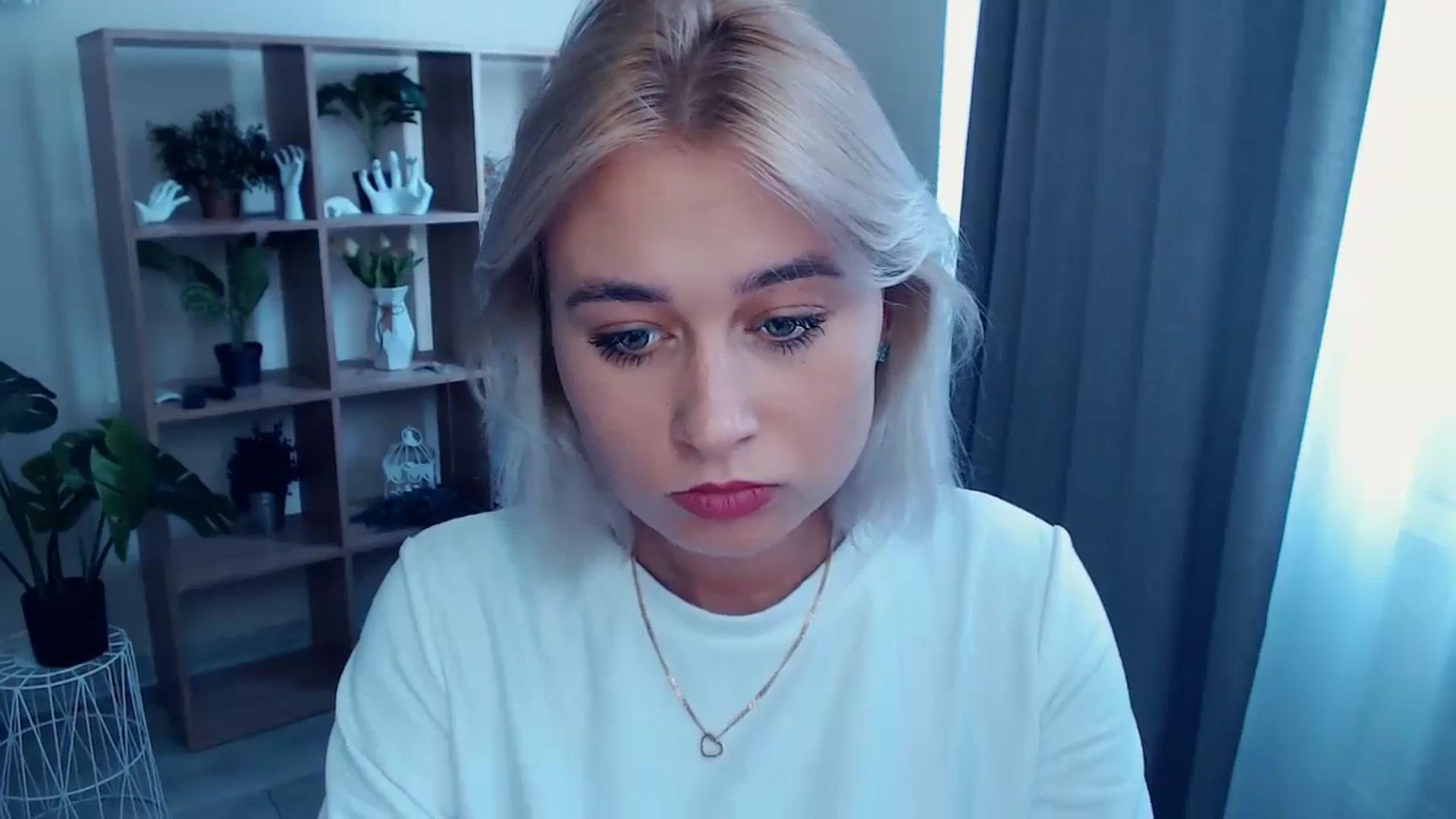 Gallery image thumbnail from Kukla_kolduna's myfreecams stream on, 07/24/2024, 15:19 image 17 of 20