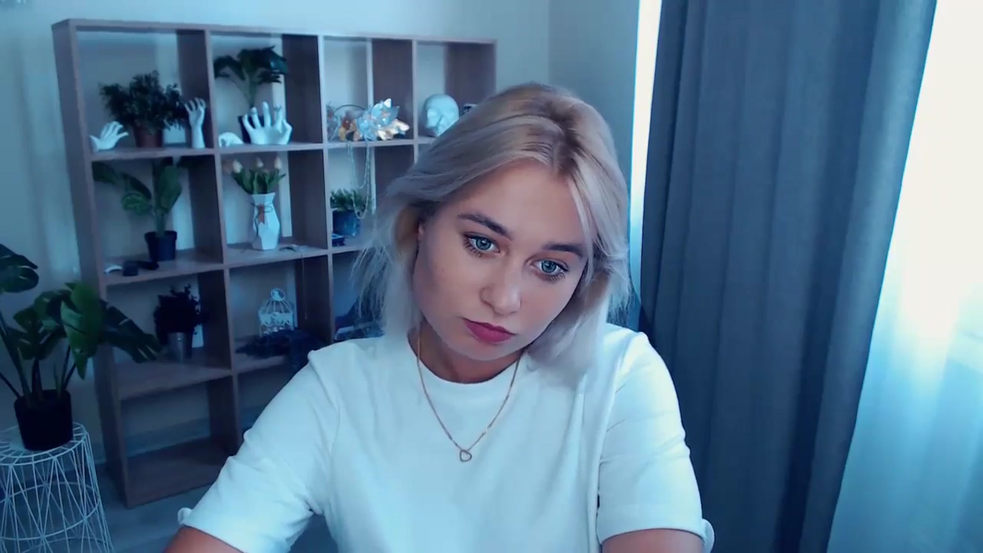 Gallery image thumbnail from Kukla_kolduna's myfreecams stream on, 07/24/2024, 15:19 image 11 of 20